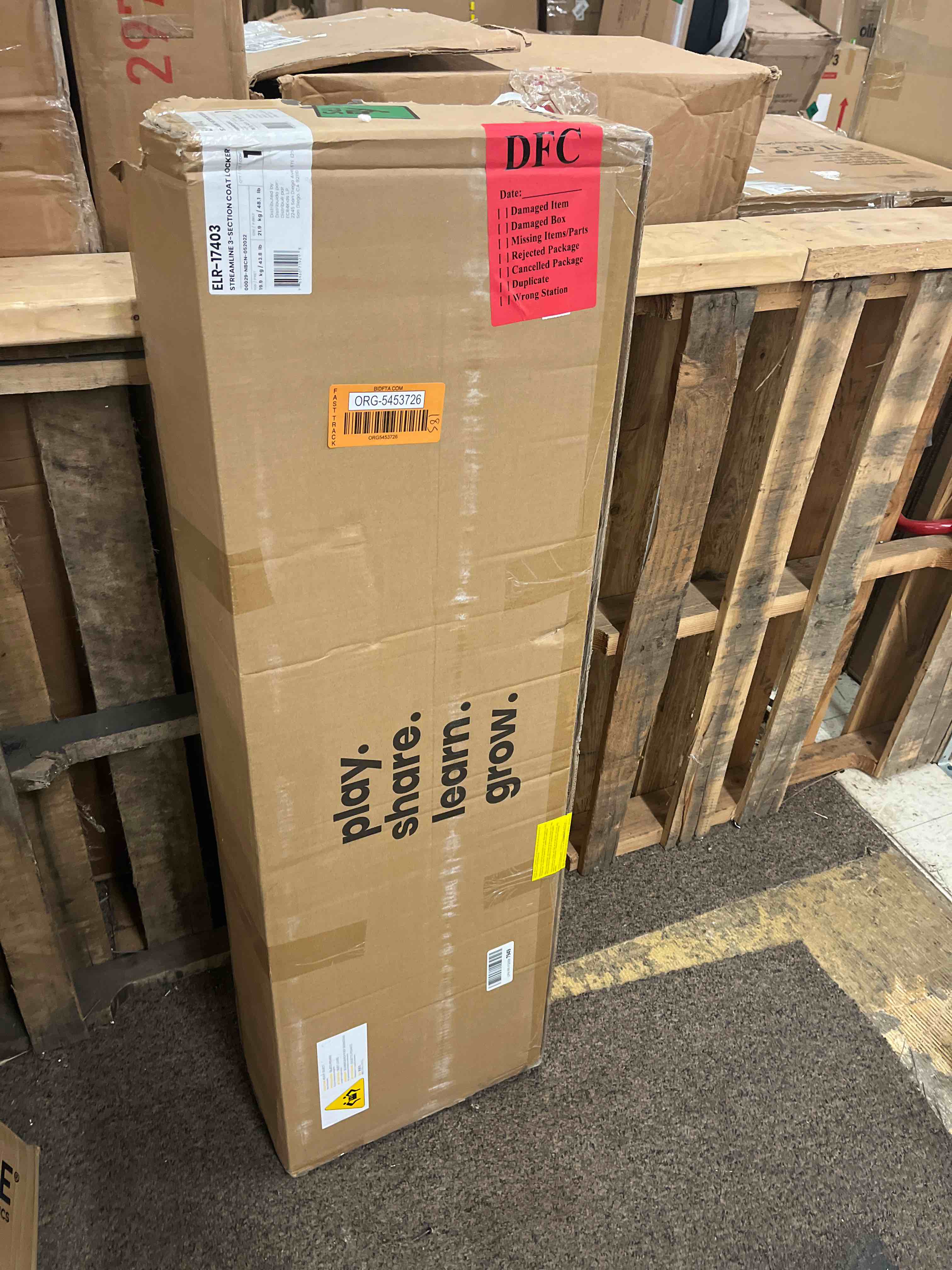 https://s3.amazonaws.com/lotting-images-prod/phillipi/ORG5453726_1706590931555.jpeg