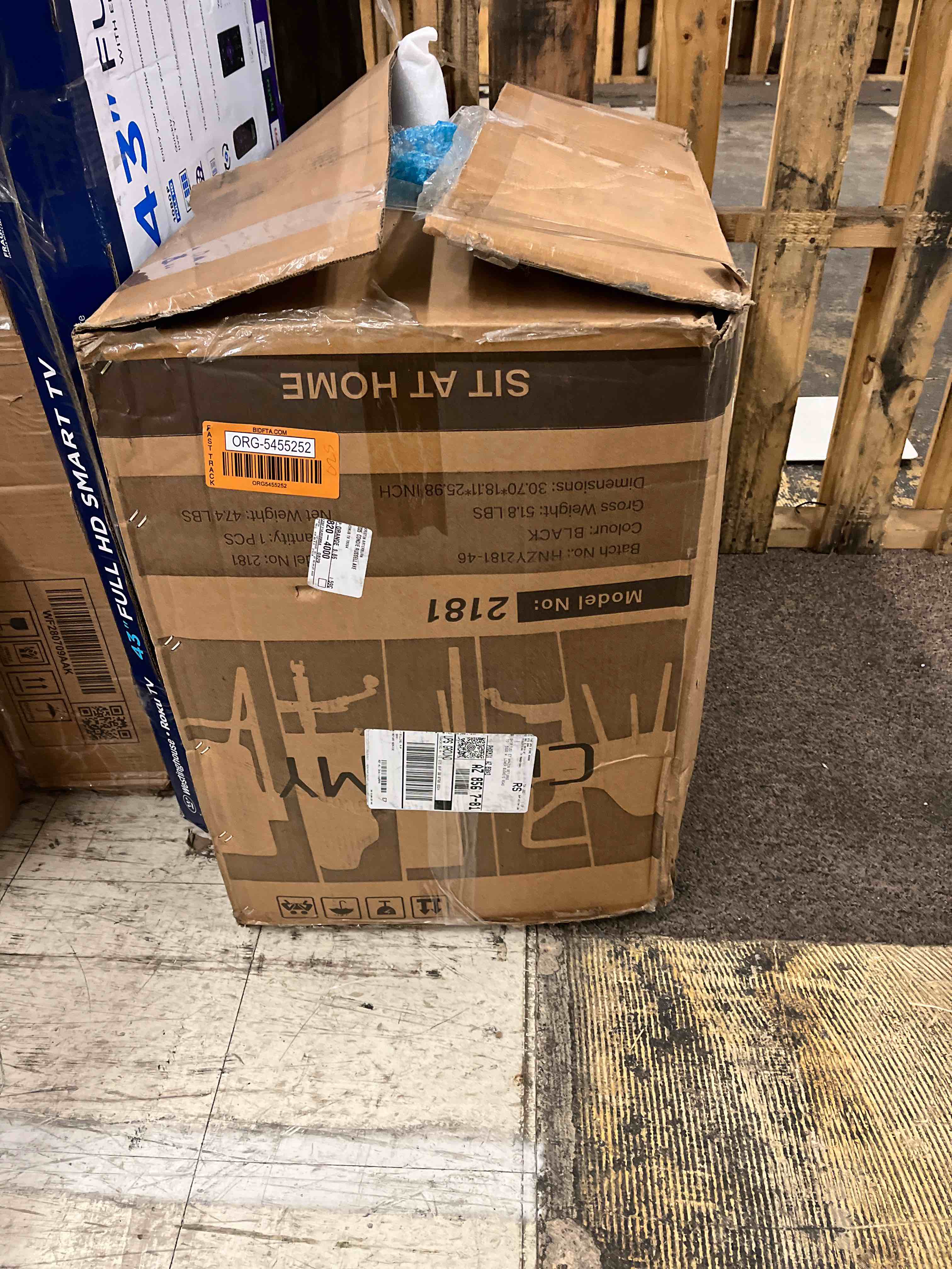 https://s3.amazonaws.com/lotting-images-prod/phillipi/ORG5455252_1704406963024.jpeg