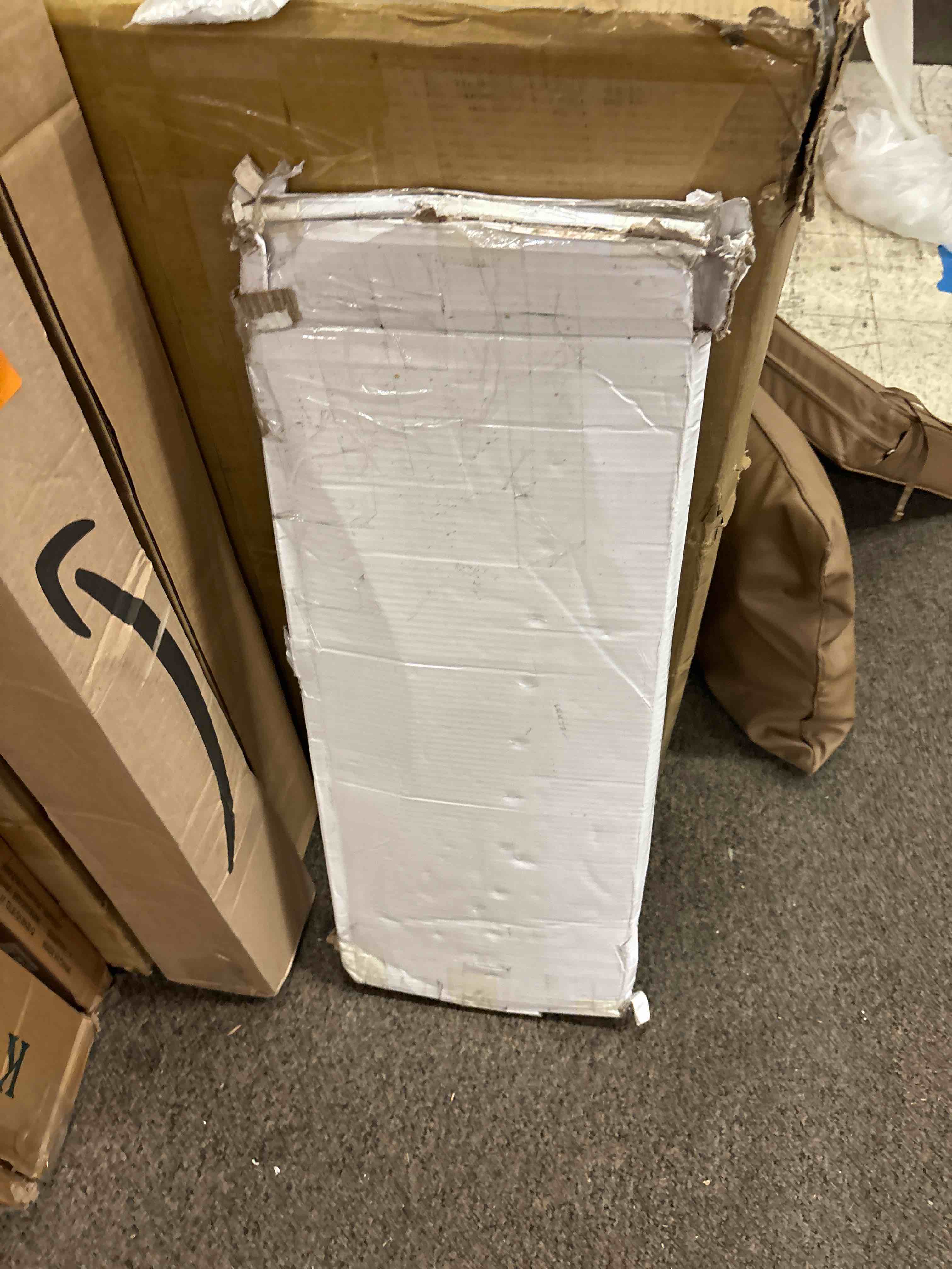 https://s3.amazonaws.com/lotting-images-prod/phillipi/ORG5455659_1704816860481.jpeg