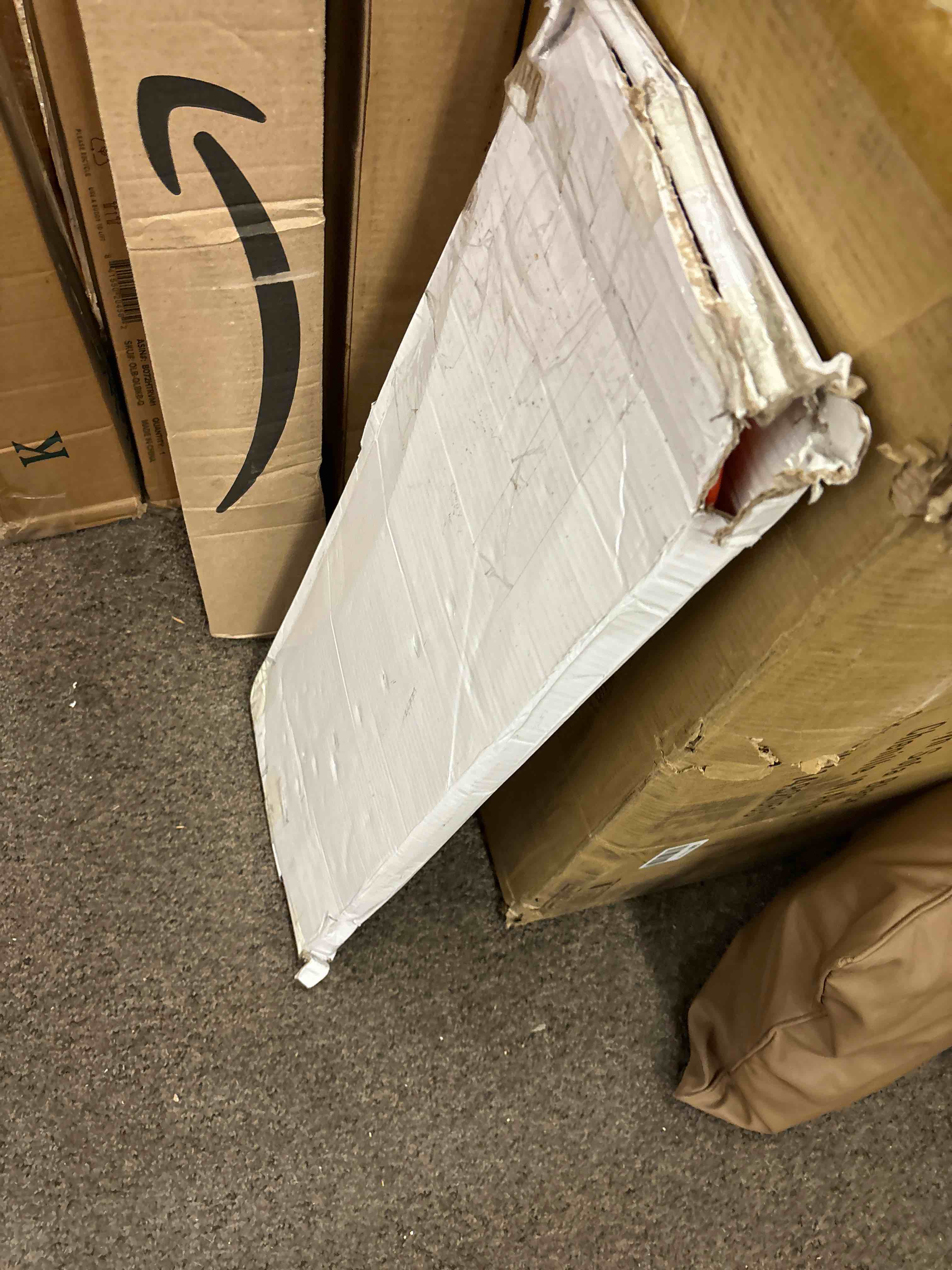 https://s3.amazonaws.com/lotting-images-prod/phillipi/ORG5455659_1704816862645.jpeg