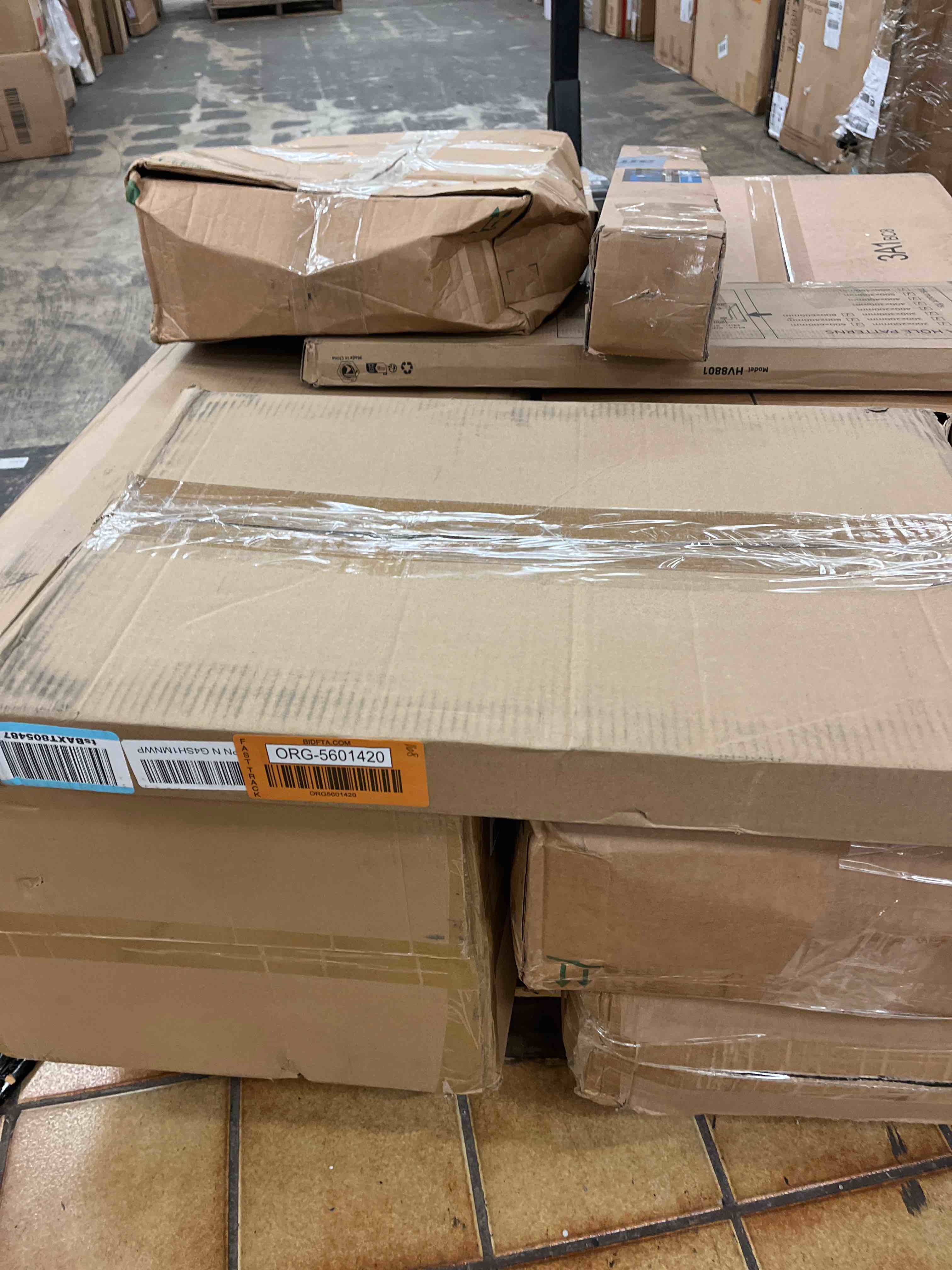 https://s3.amazonaws.com/lotting-images-prod/phillipi/ORG5601420_1731603202440.jpeg