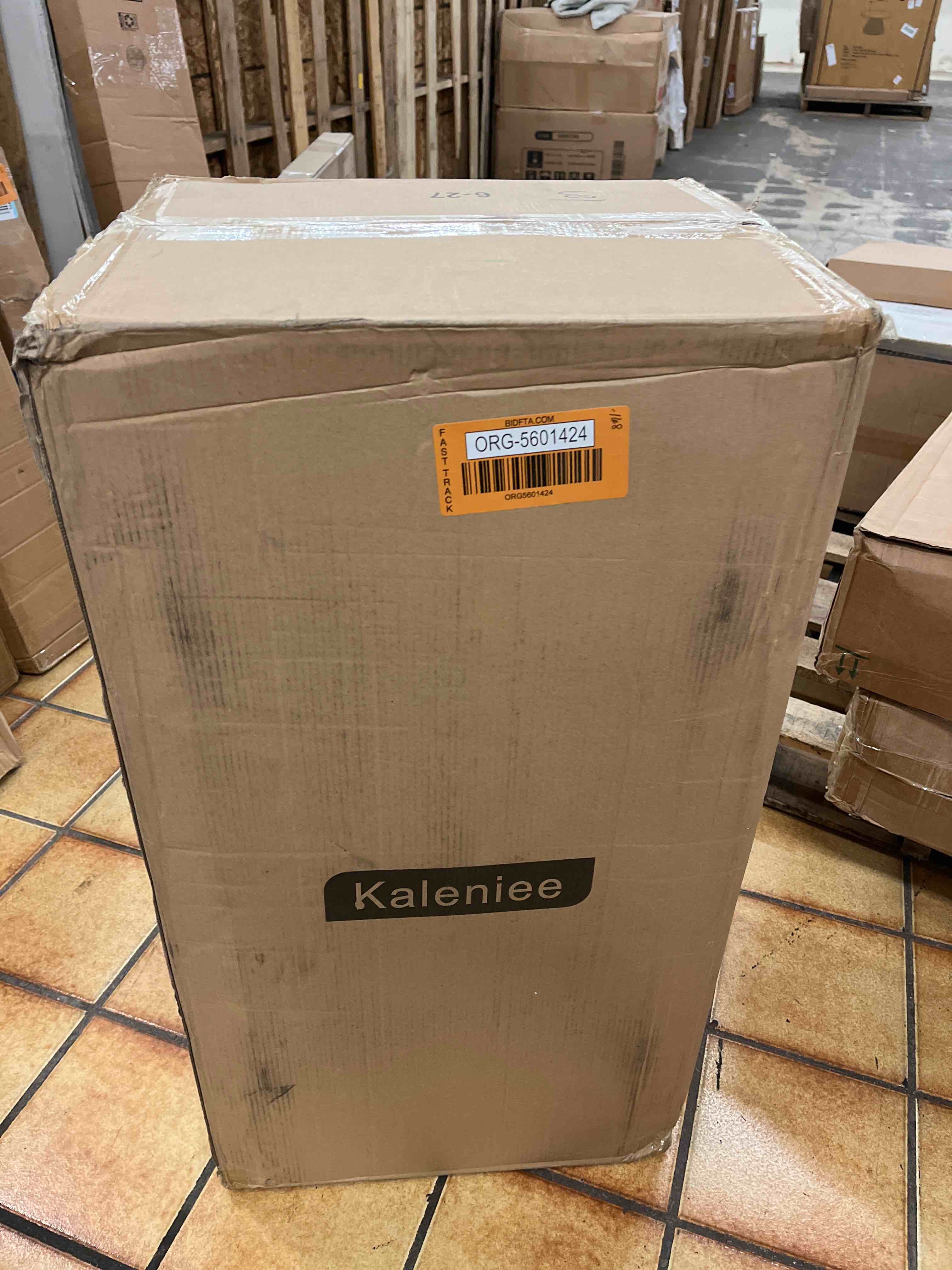 https://s3.amazonaws.com/lotting-images-prod/phillipi/ORG5601424_1731603574942.jpeg