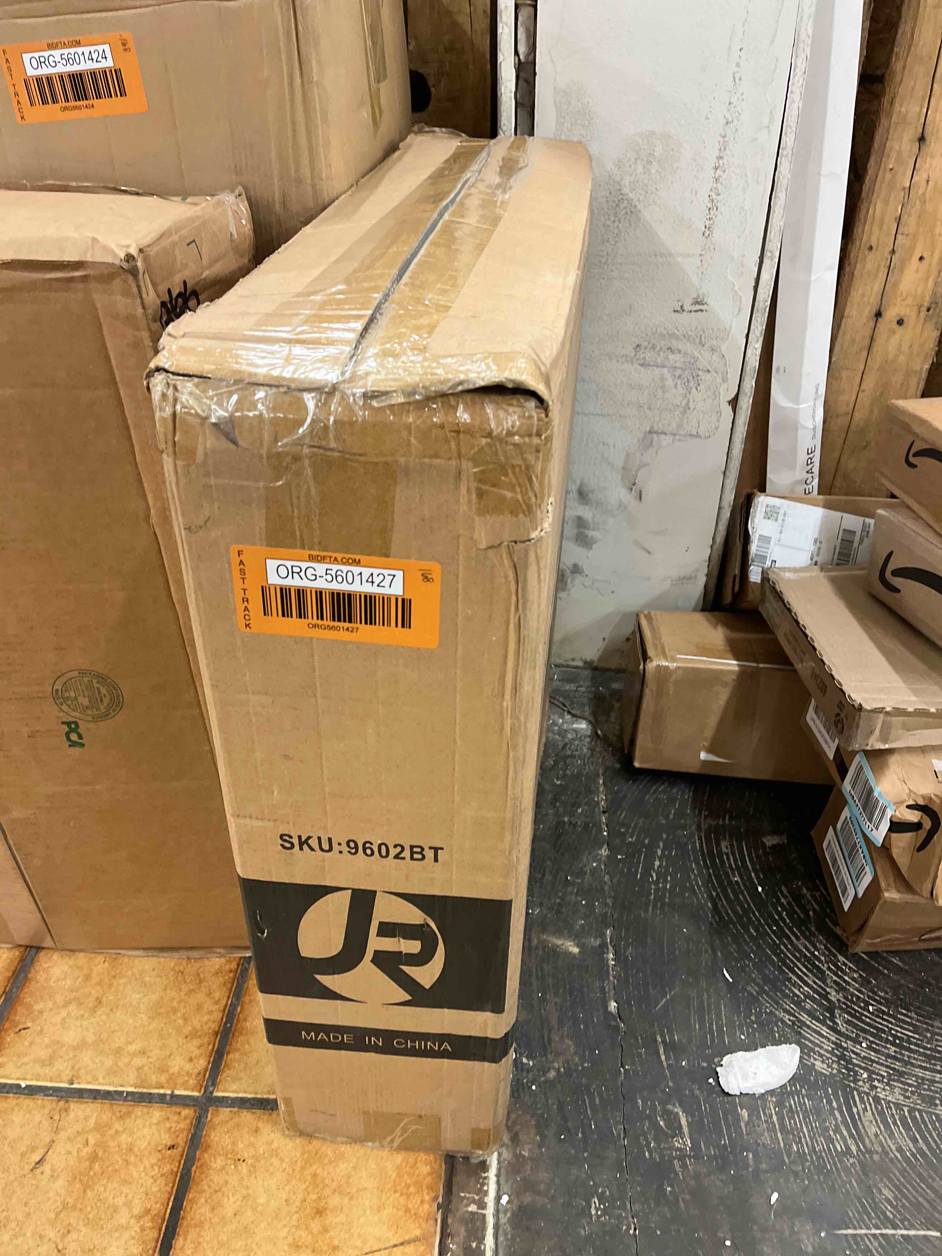 https://s3.amazonaws.com/lotting-images-prod/phillipi/ORG5601427_1731603851606.jpeg