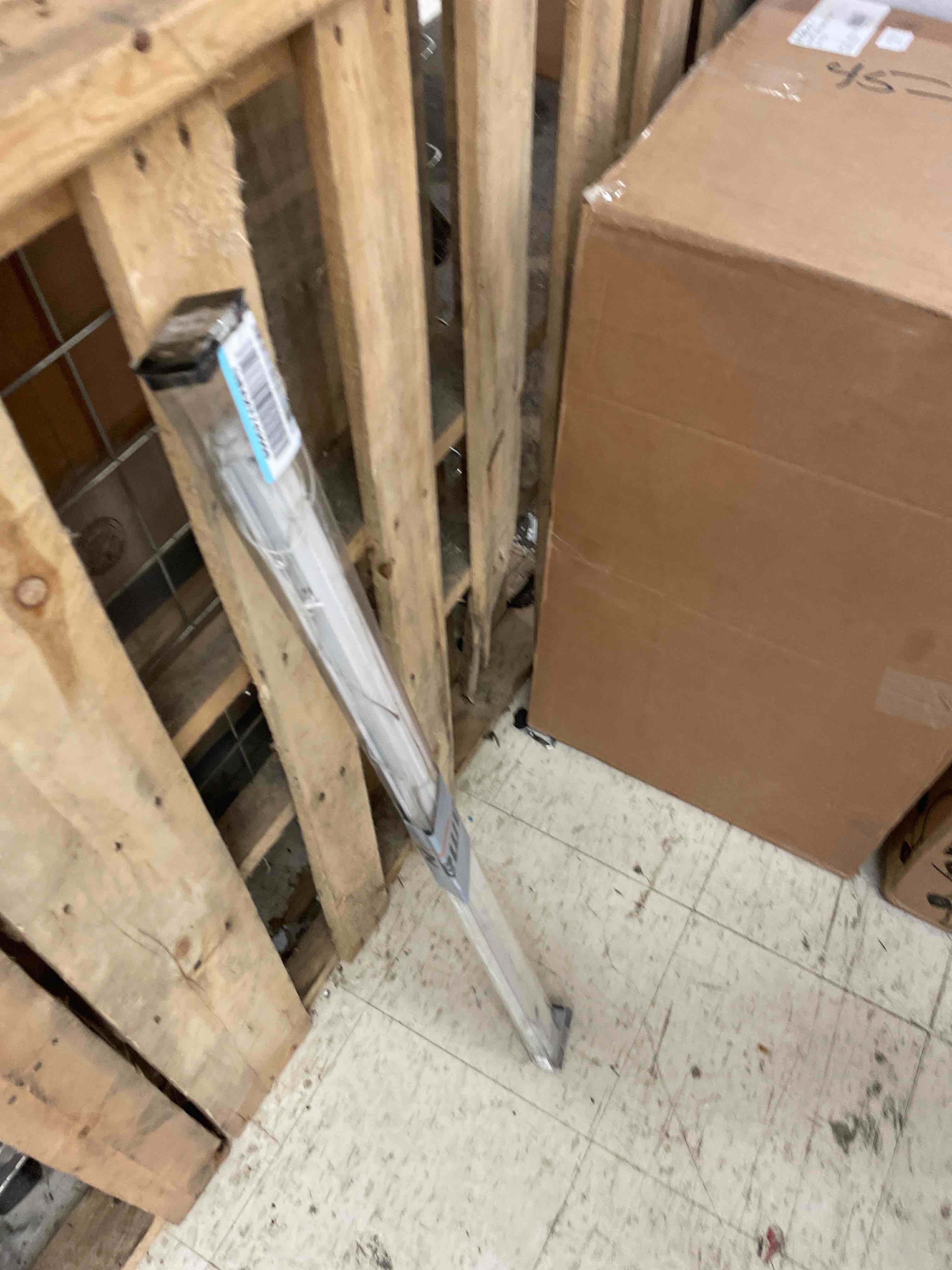https://s3.amazonaws.com/lotting-images-prod/phillipi/ORG5601595_1729632123158.jpeg