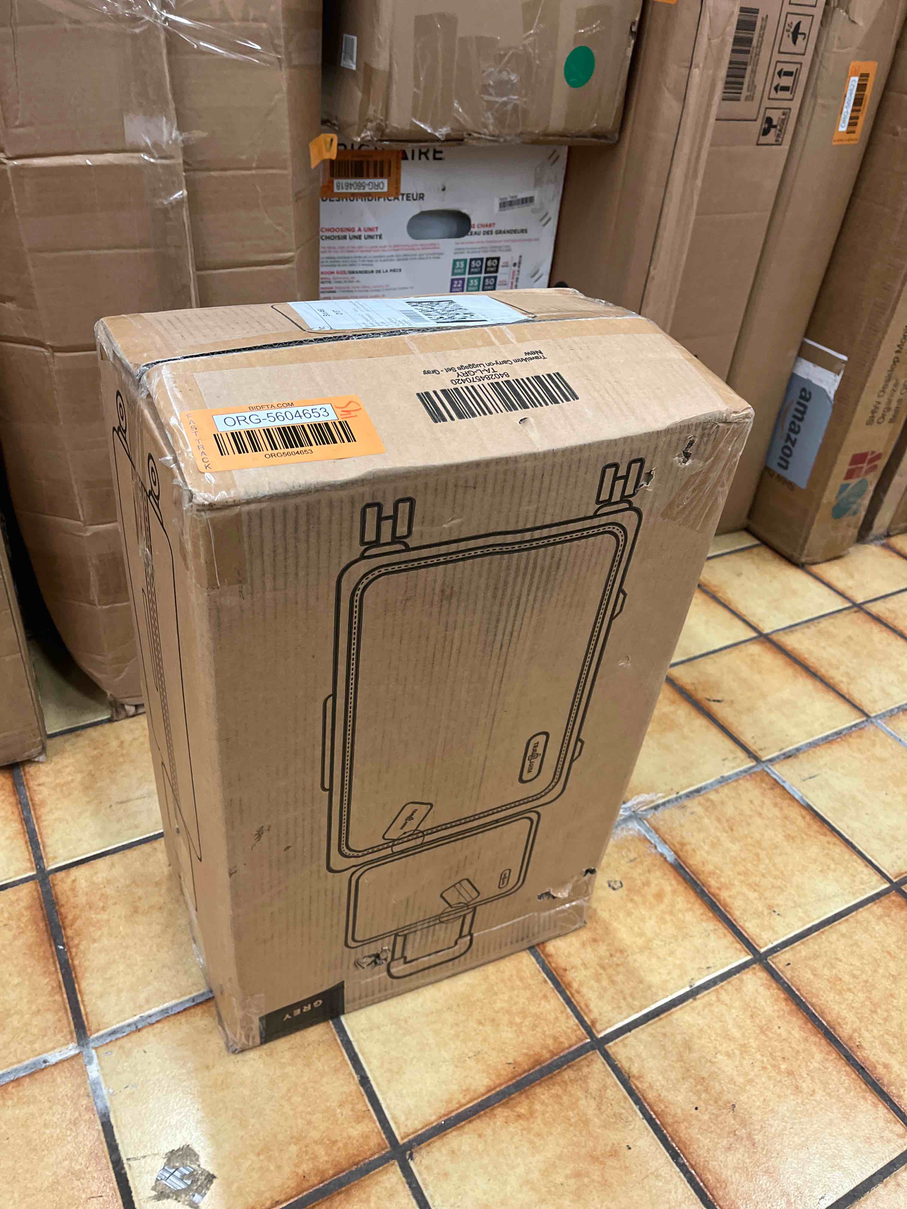https://s3.amazonaws.com/lotting-images-prod/phillipi/ORG5604653_1731450305415.jpeg