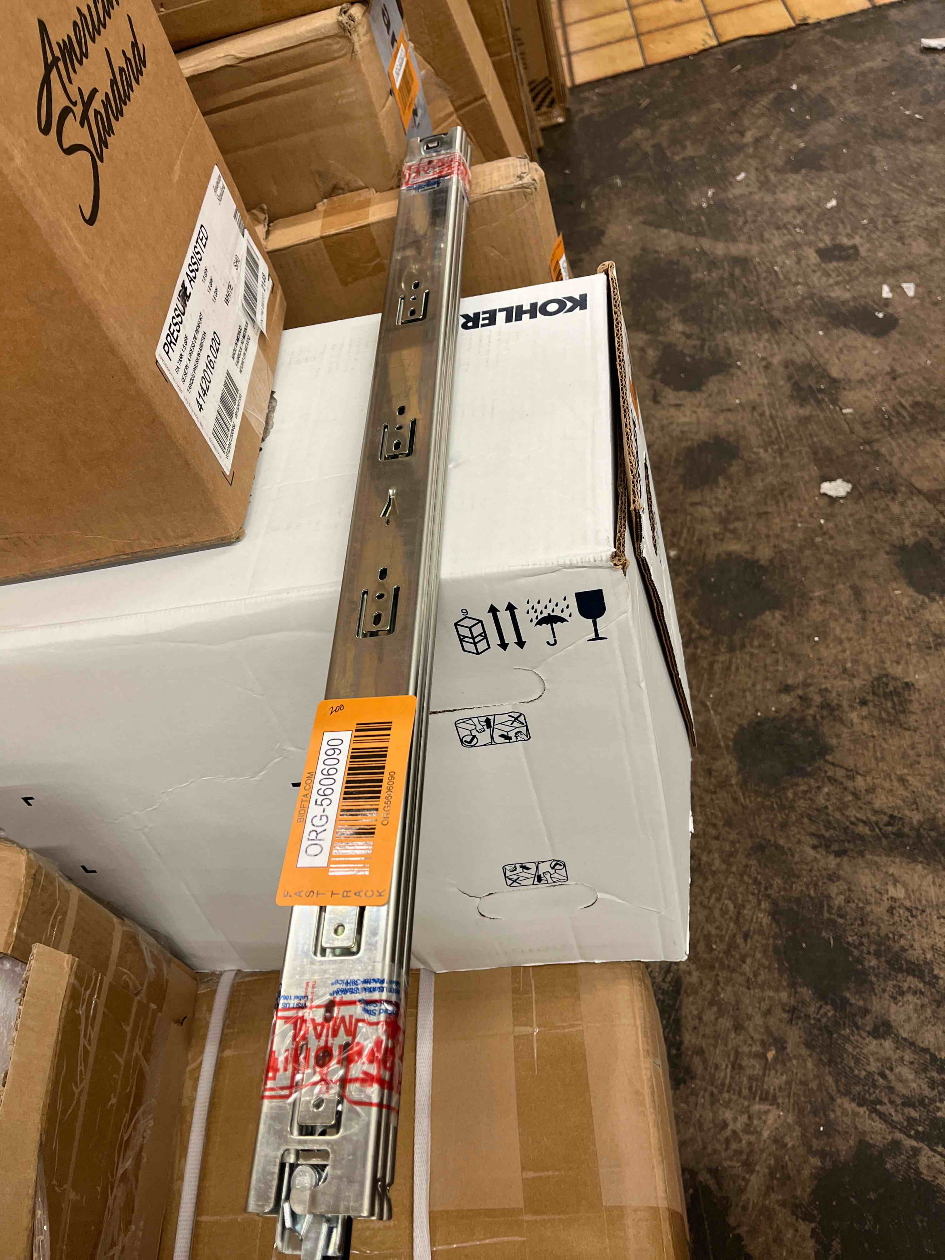 https://s3.amazonaws.com/lotting-images-prod/phillipi/ORG5606090_1732031480506.jpeg