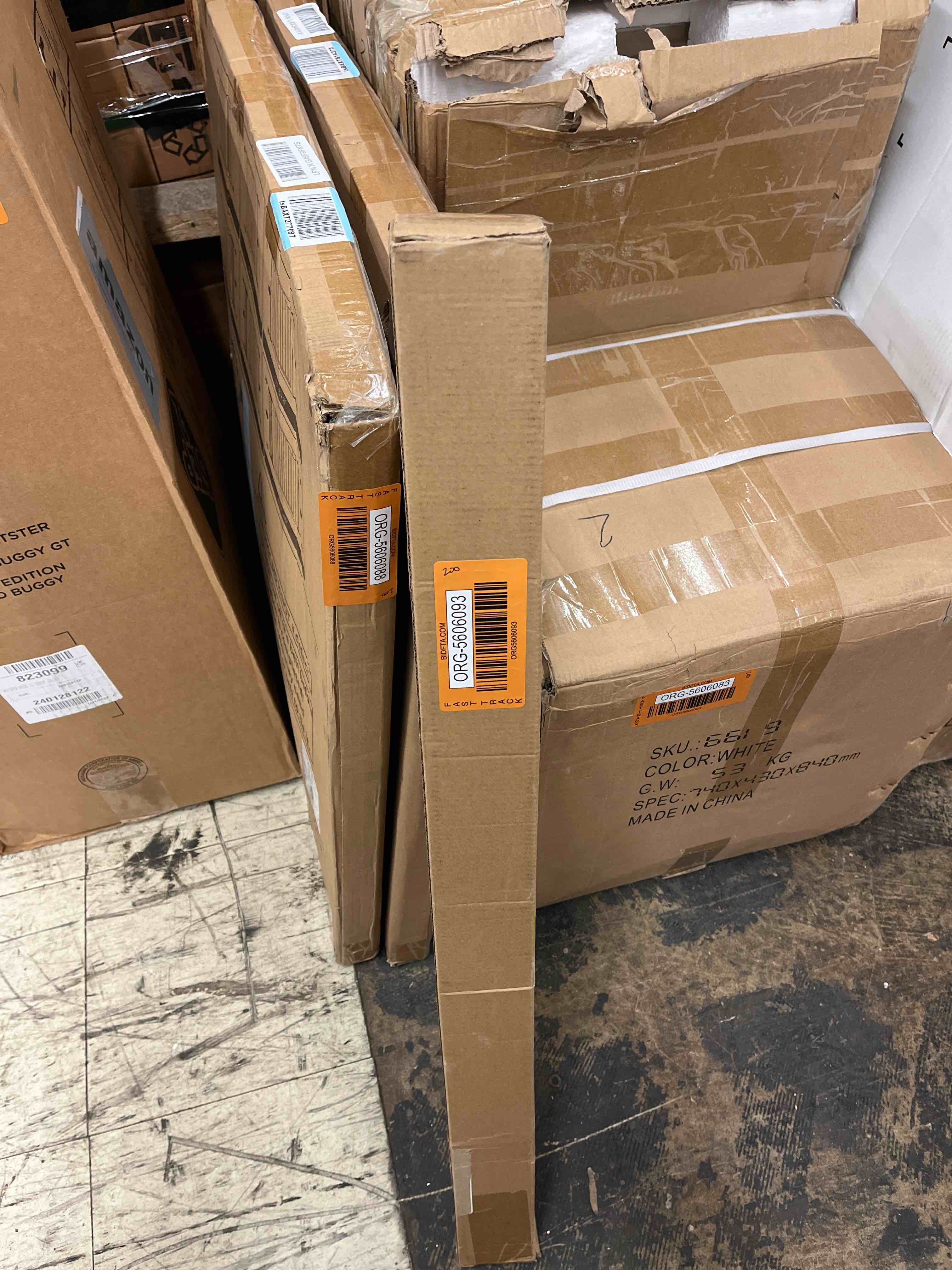 https://s3.amazonaws.com/lotting-images-prod/phillipi/ORG5606093_1732031660518.jpeg