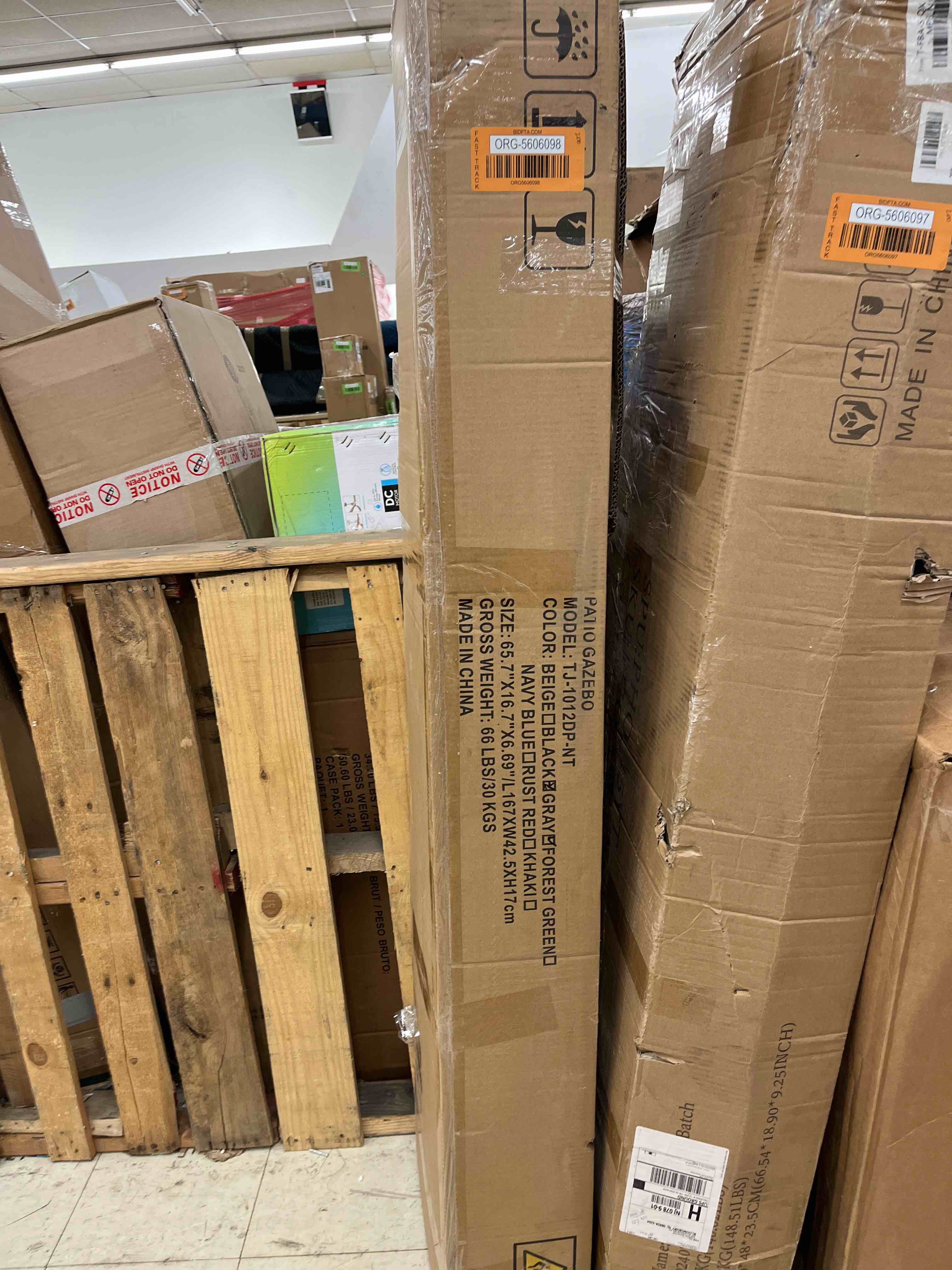 https://s3.amazonaws.com/lotting-images-prod/phillipi/ORG5606098_1732032100920.jpeg