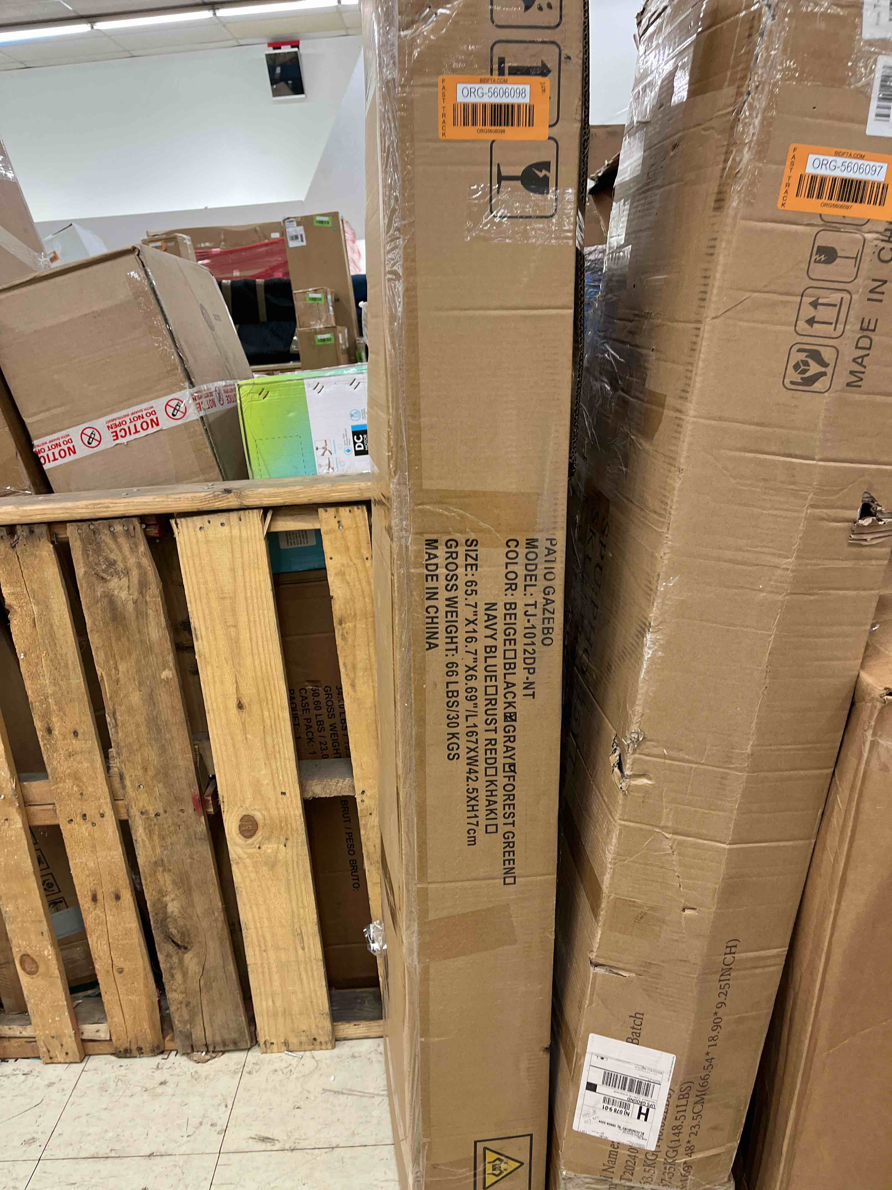 https://s3.amazonaws.com/lotting-images-prod/phillipi/ORG5606098_1732032102184.jpeg