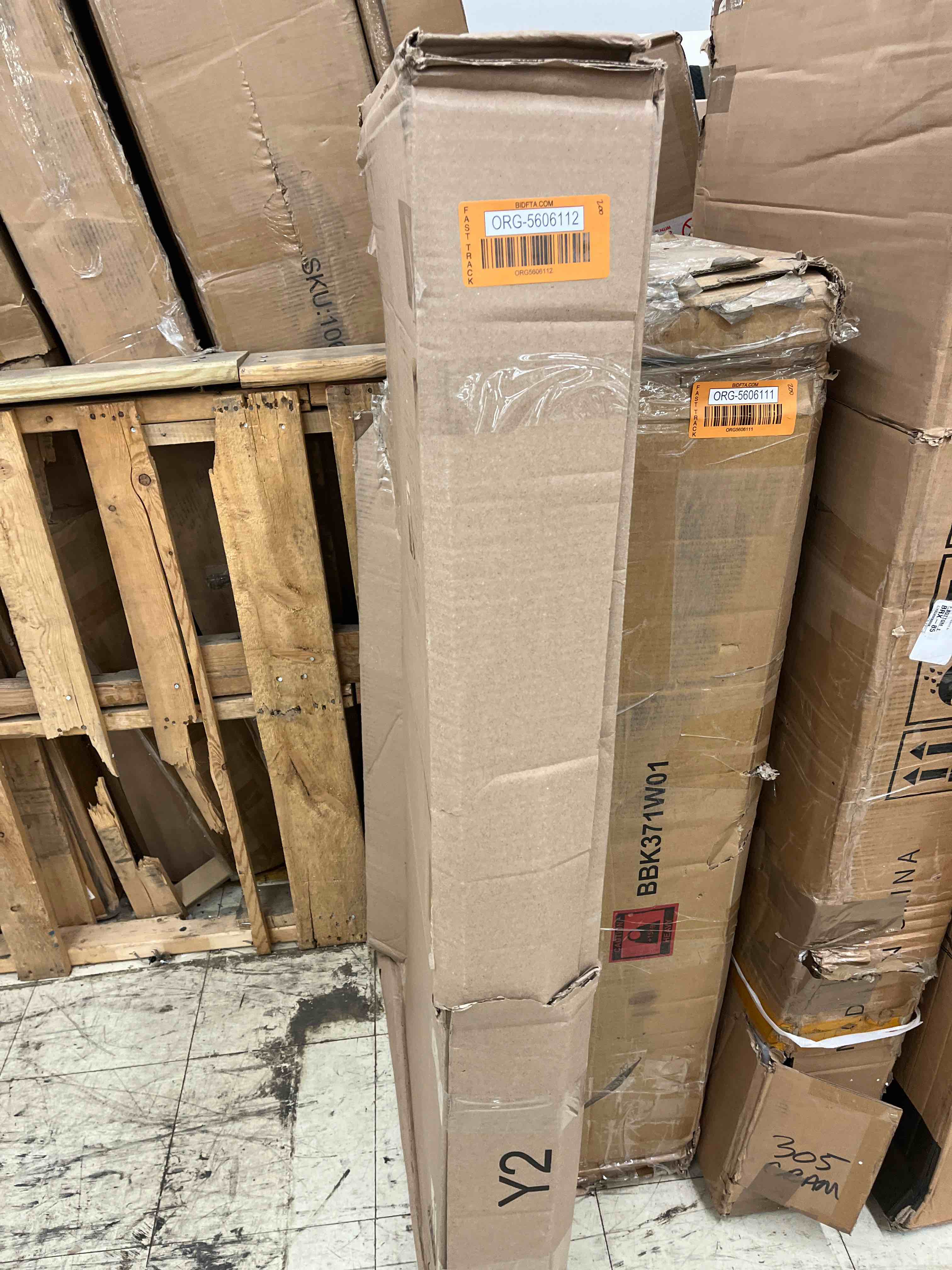 https://s3.amazonaws.com/lotting-images-prod/phillipi/ORG5606112_1732033456887.jpeg