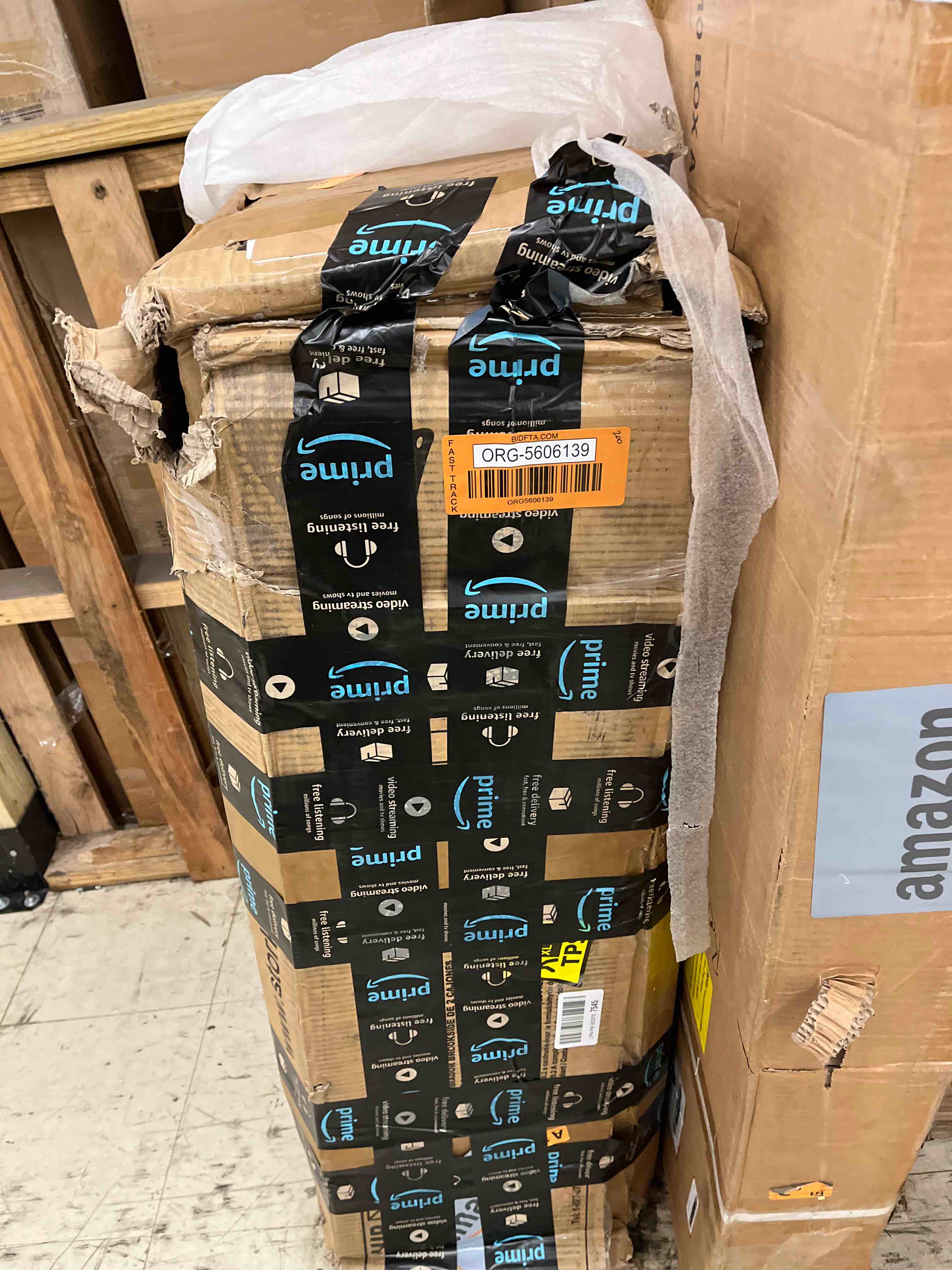 https://s3.amazonaws.com/lotting-images-prod/phillipi/ORG5606139_1732037529150.jpeg