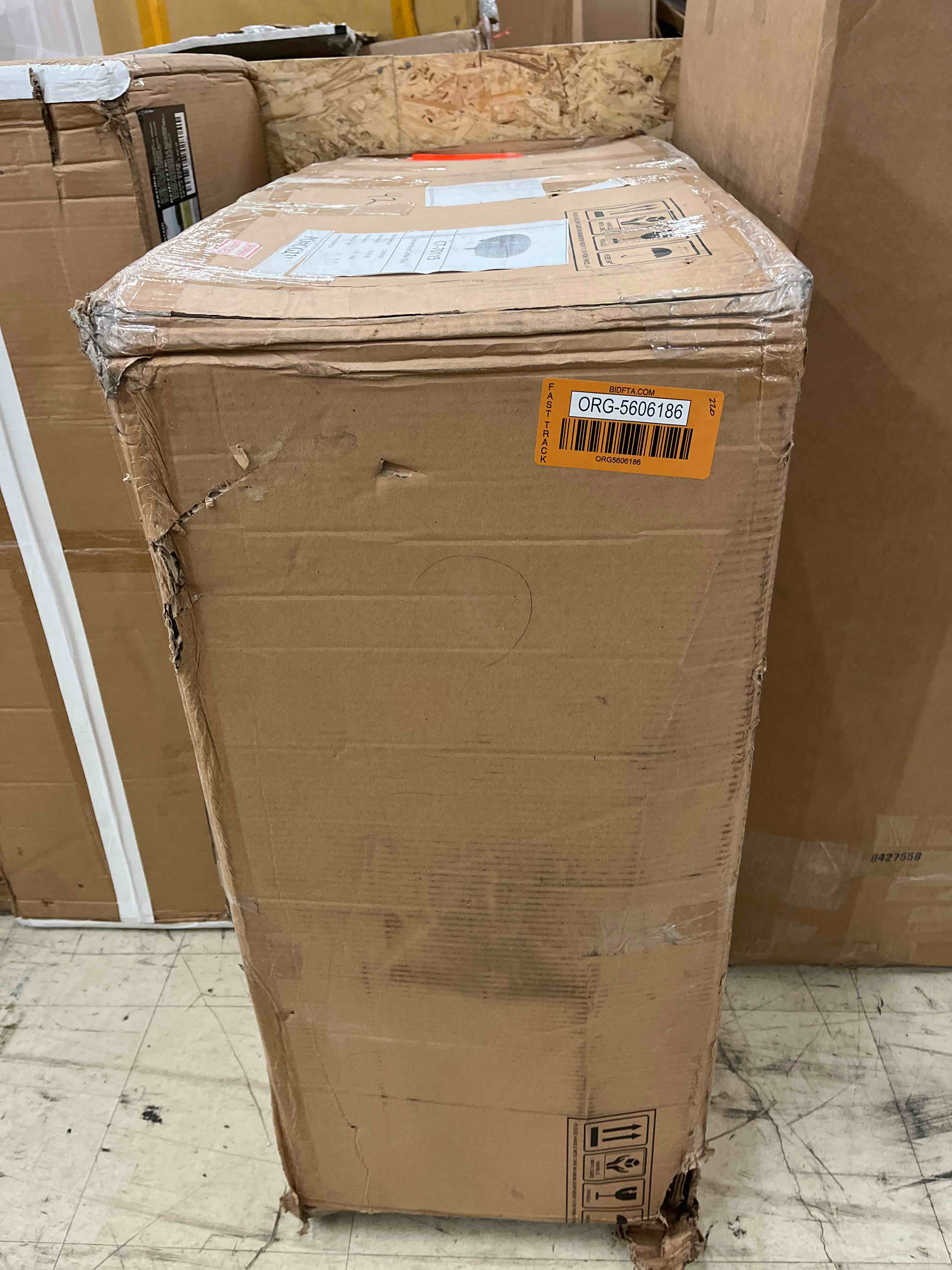 https://s3.amazonaws.com/lotting-images-prod/phillipi/ORG5606186_1732198231913.jpeg