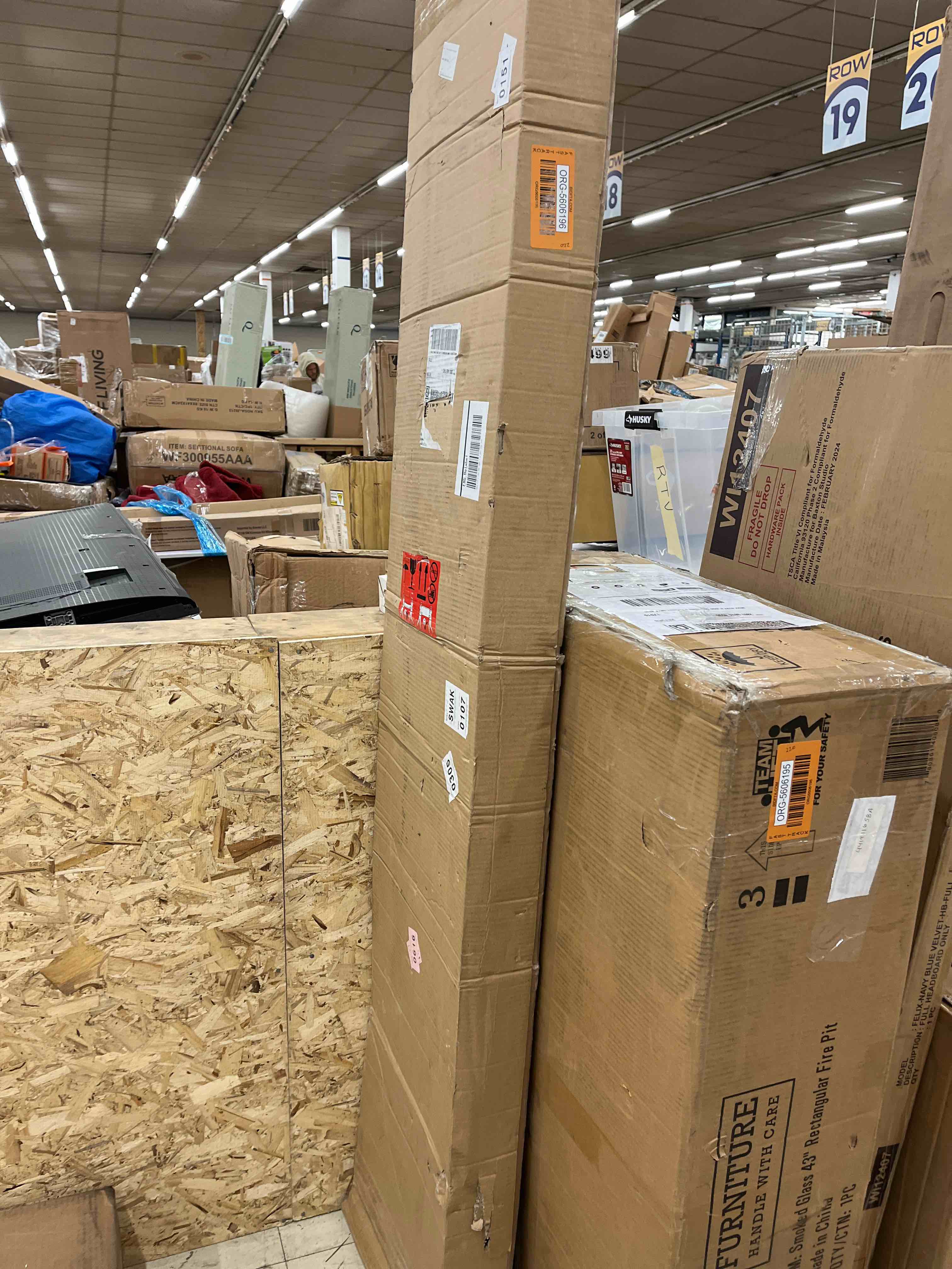 https://s3.amazonaws.com/lotting-images-prod/phillipi/ORG5606196_1732199670452.jpeg