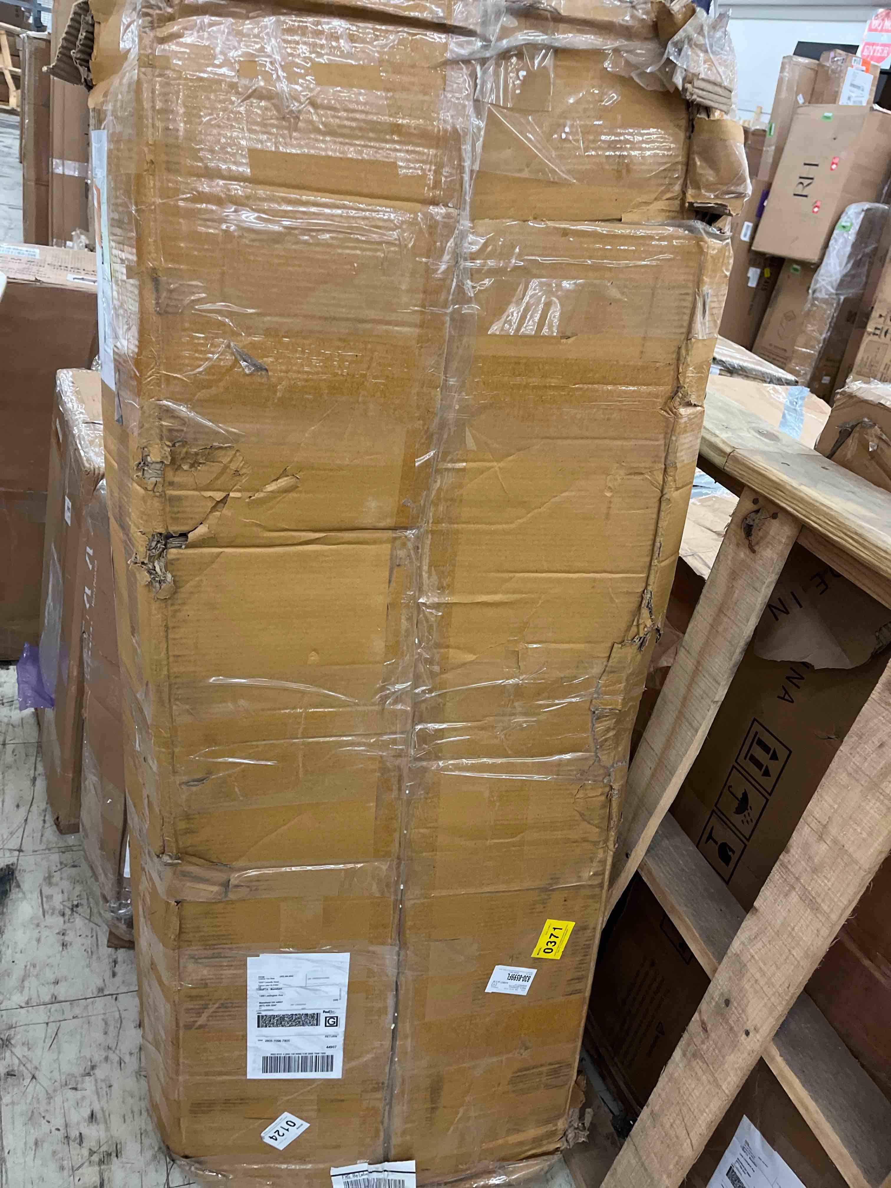https://s3.amazonaws.com/lotting-images-prod/phillipi/ORG5606807_1733423949313.jpeg