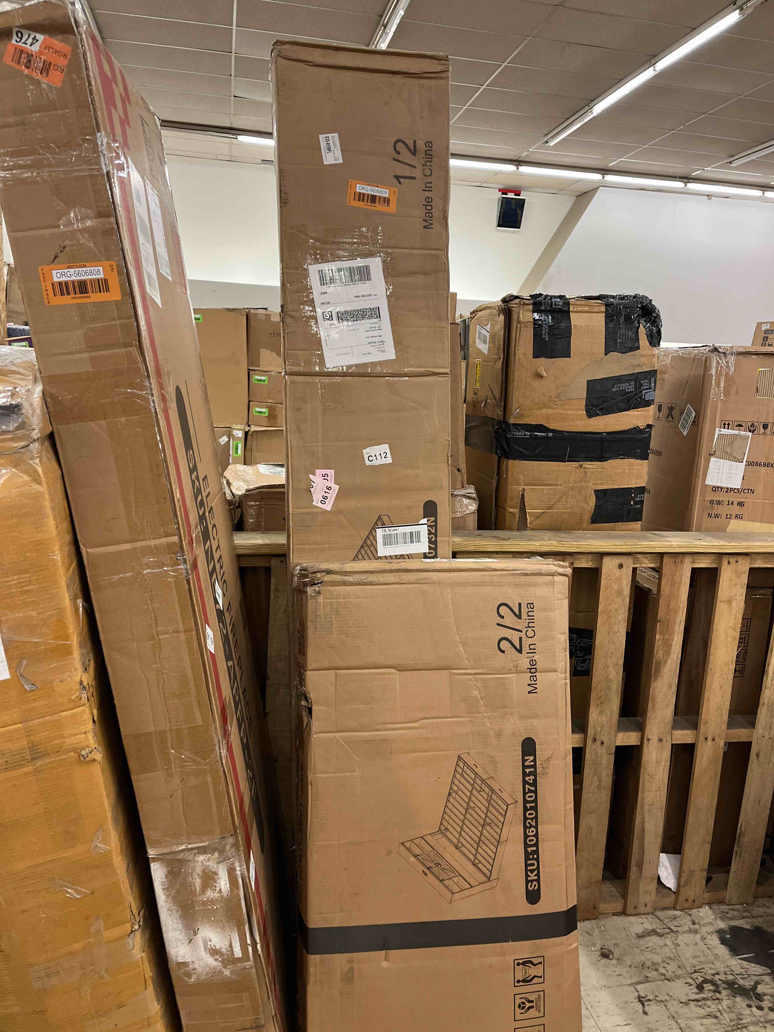 https://s3.amazonaws.com/lotting-images-prod/phillipi/ORG5606809_1733424251365.jpeg