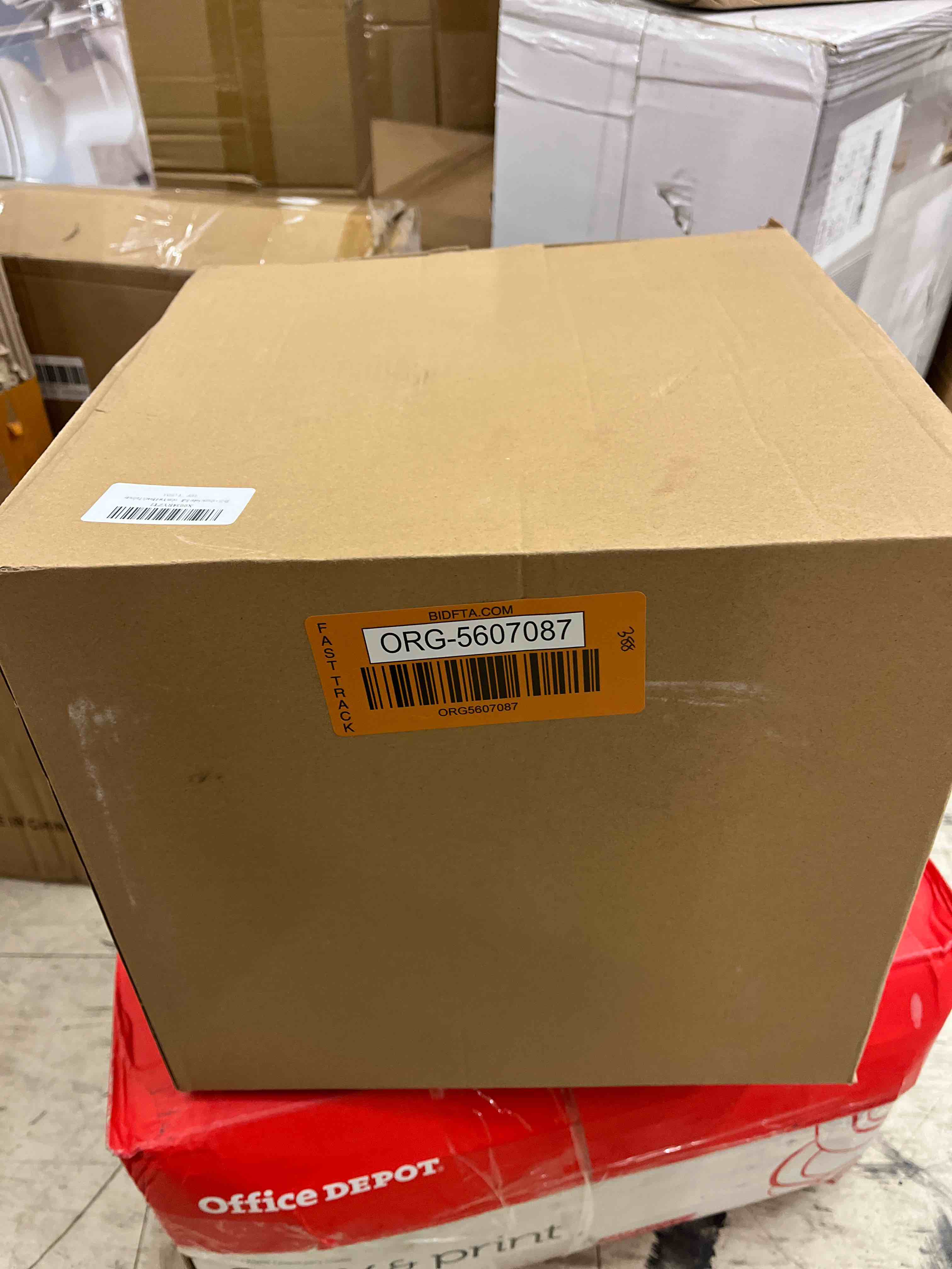 https://s3.amazonaws.com/lotting-images-prod/phillipi/ORG5607087_1734529111897.jpeg