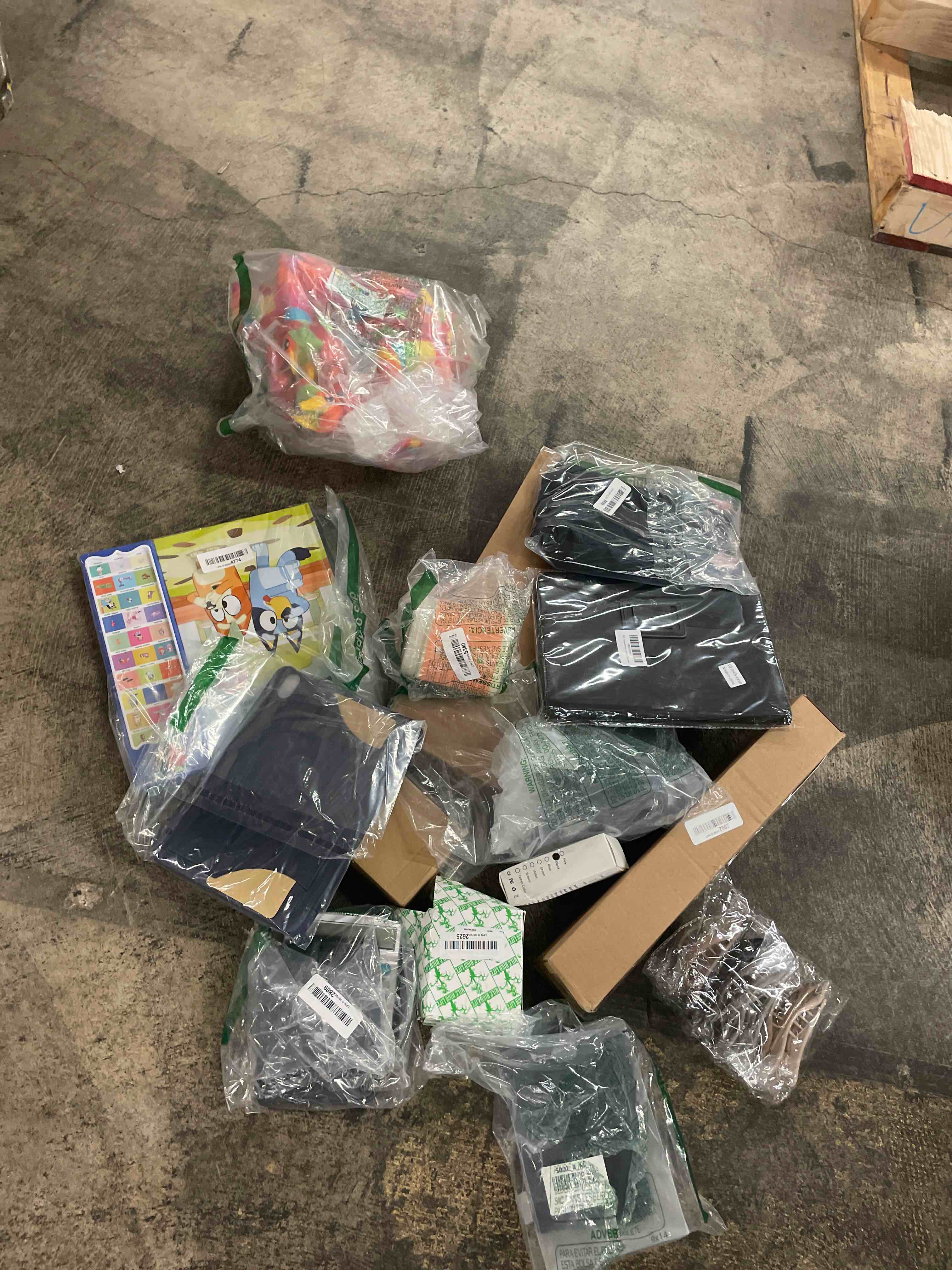 https://s3.amazonaws.com/lotting-images-prod/phillipi/ORG5608357_1755504342574.jpeg