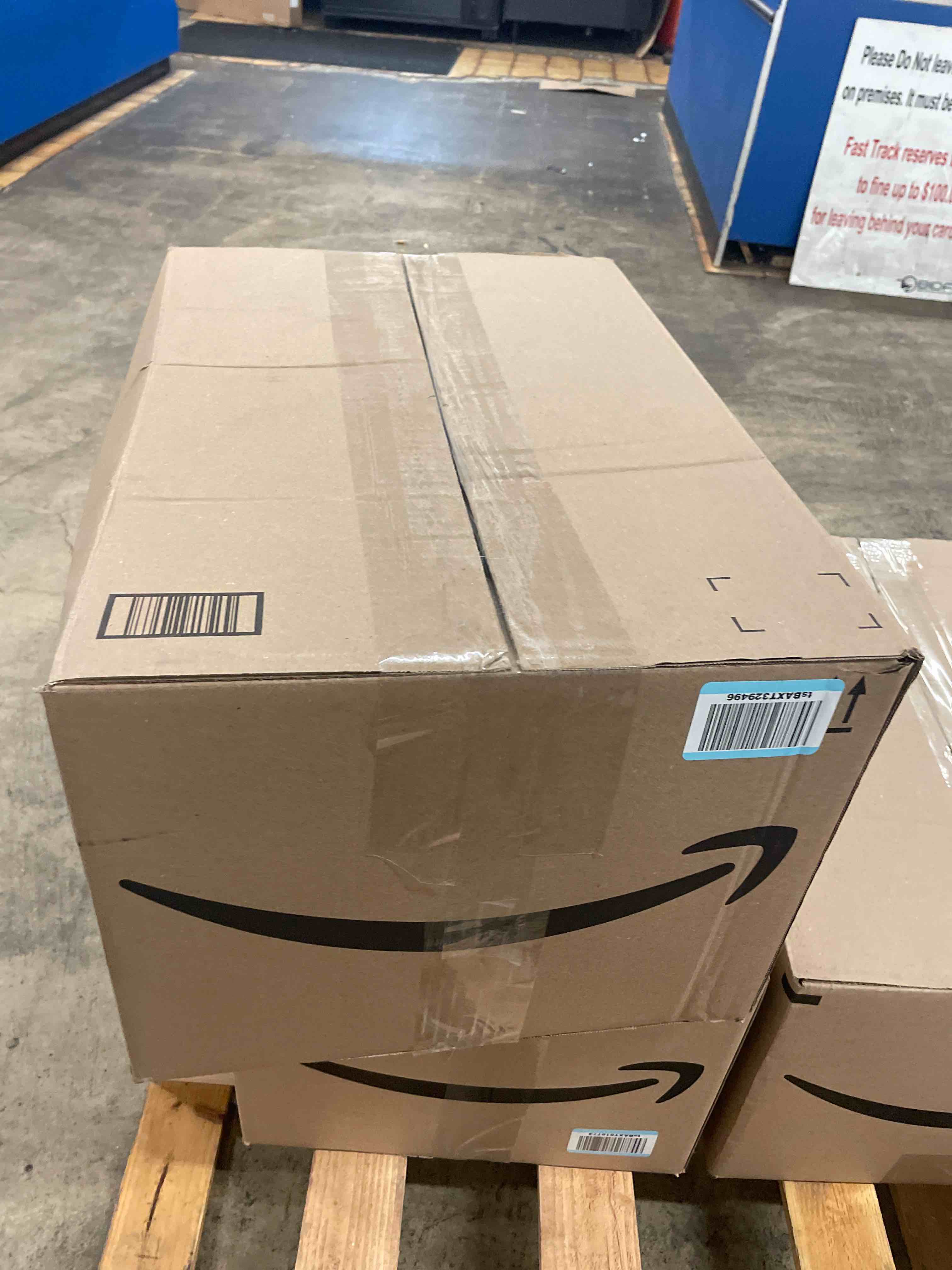 https://s3.amazonaws.com/lotting-images-prod/phillipi/ORG5608357_1755504444656.jpeg
