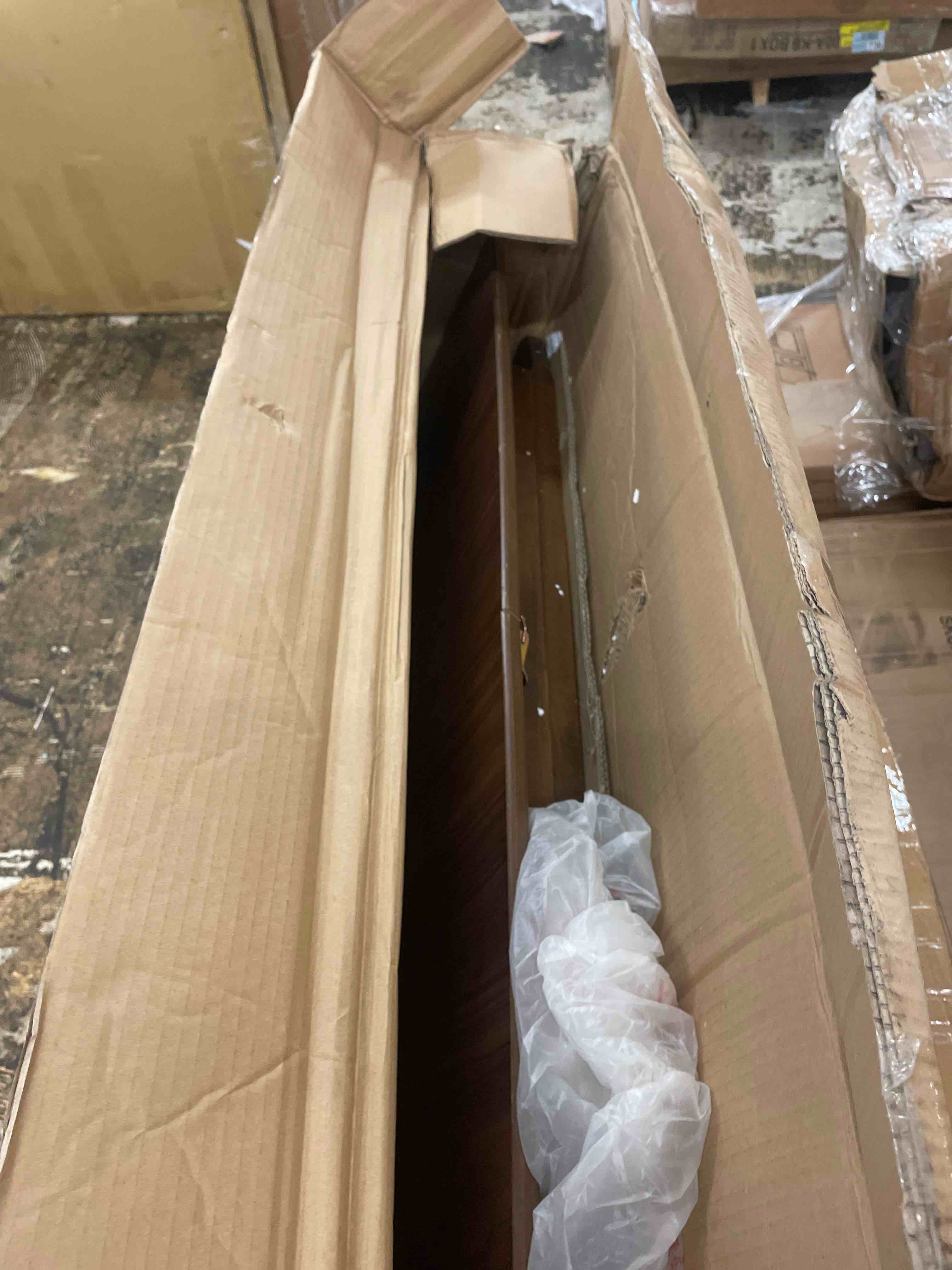 https://s3.amazonaws.com/lotting-images-prod/phillipi/ORG5608696_1753812493665.jpeg