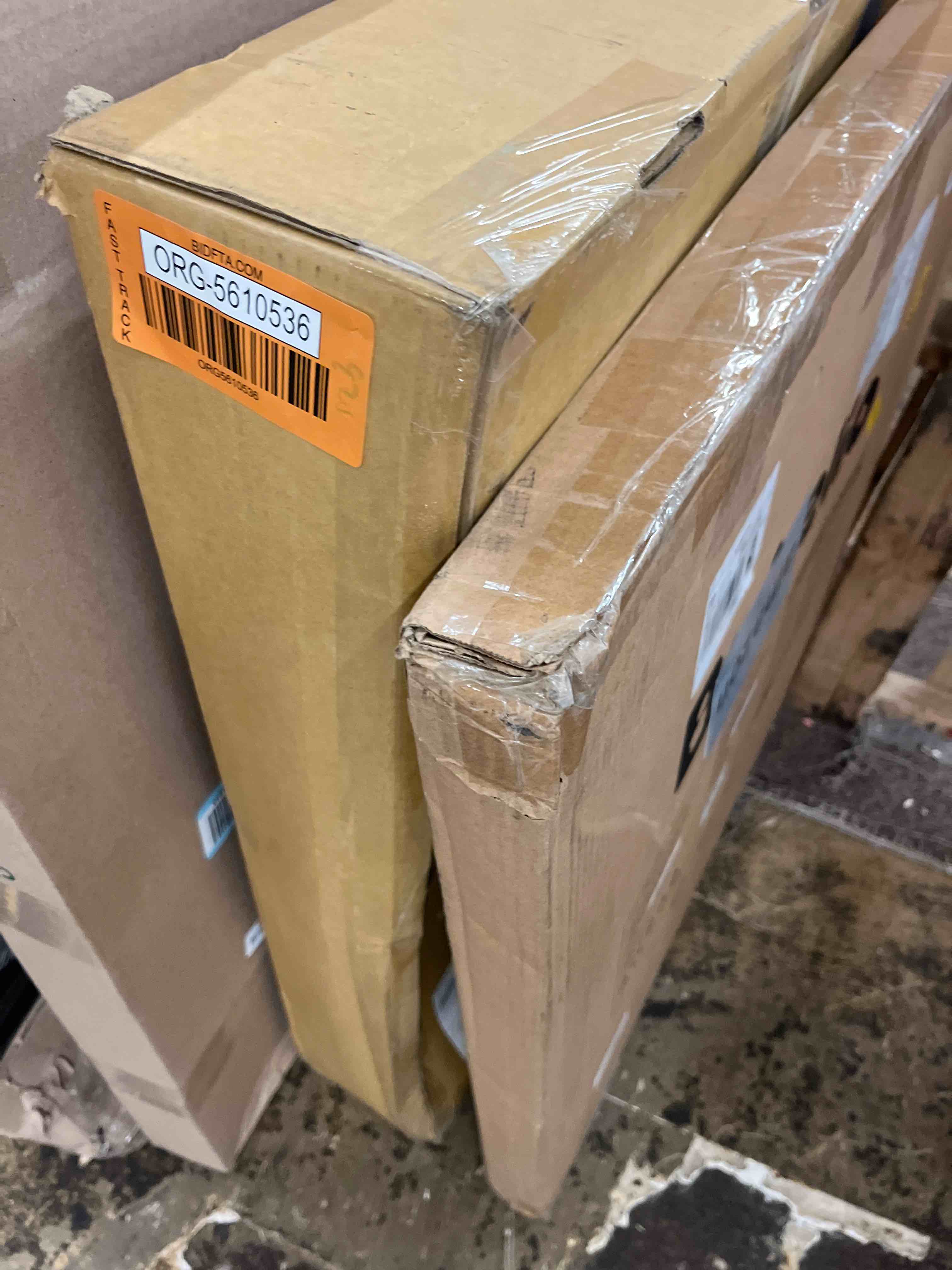 https://s3.amazonaws.com/lotting-images-prod/phillipi/ORG5610537_1750914406207.jpeg