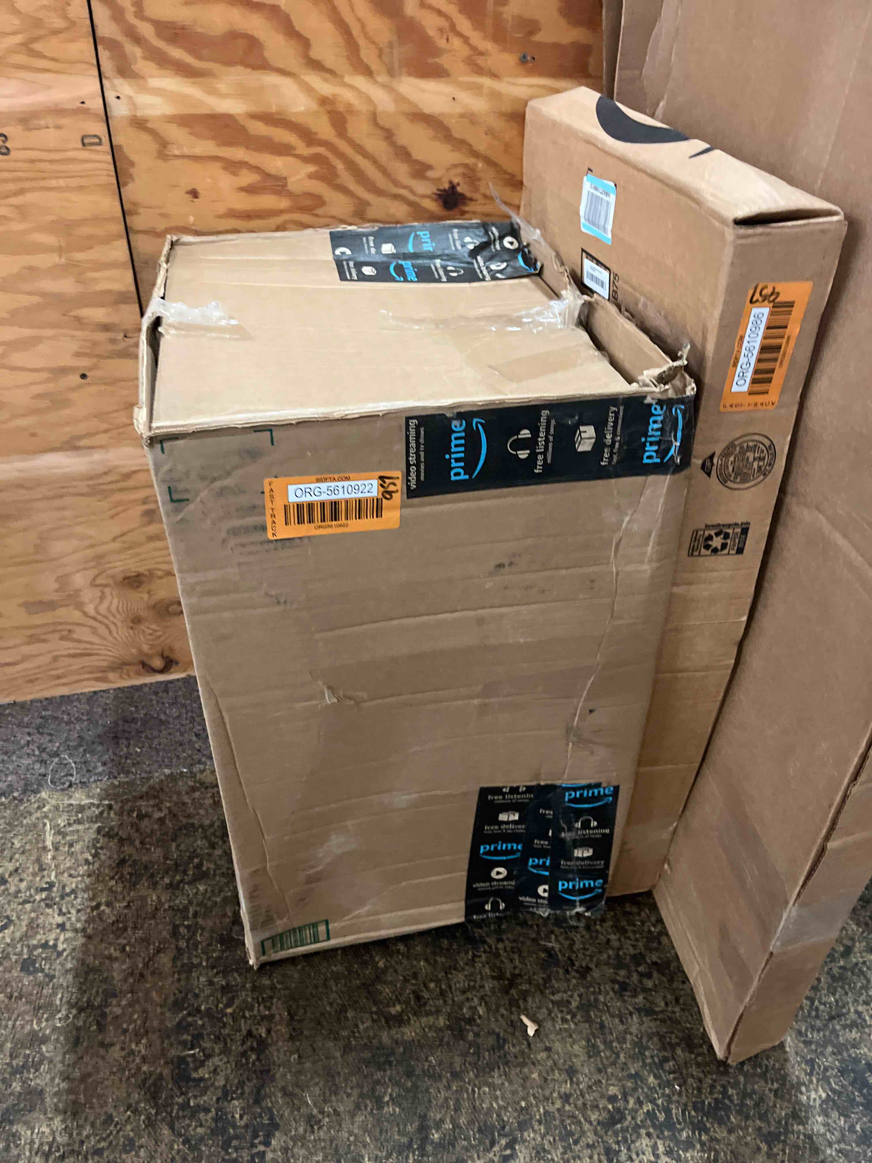 https://s3.amazonaws.com/lotting-images-prod/phillipi/ORG5610922_1751045563057.jpeg