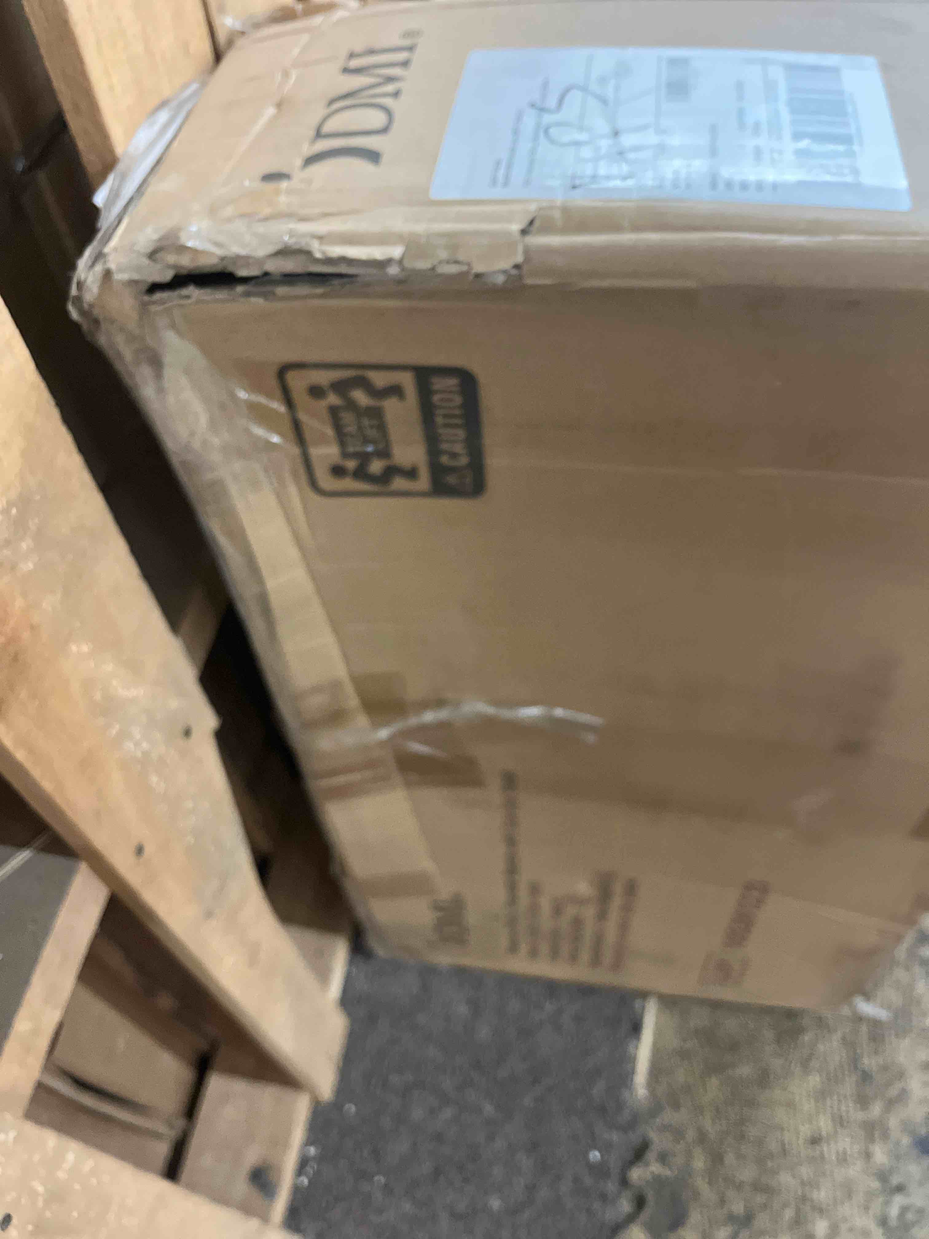 https://s3.amazonaws.com/lotting-images-prod/phillipi/ORG5610988_1751045761590.jpeg