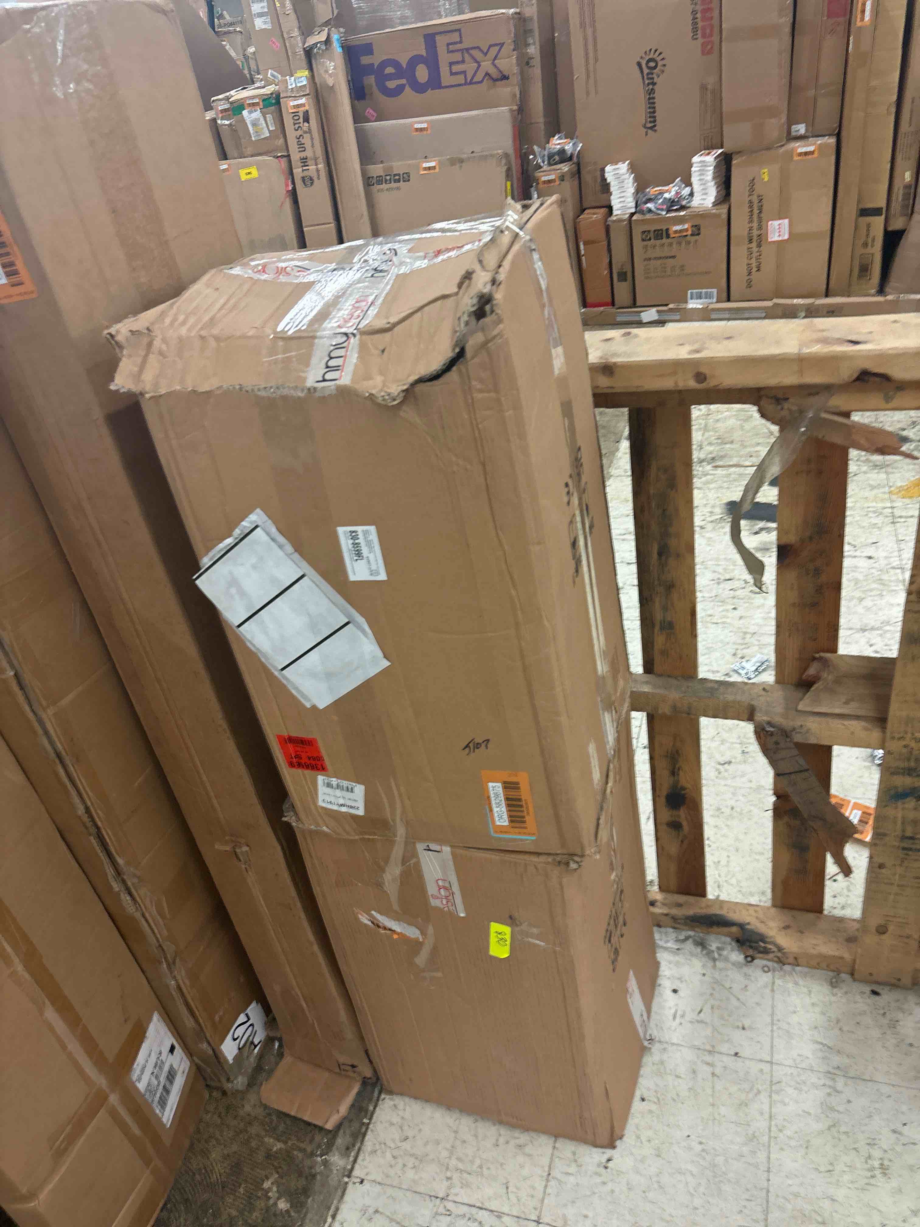 https://s3.amazonaws.com/lotting-images-prod/phillipi/ORG5829875_1721232537502.jpeg