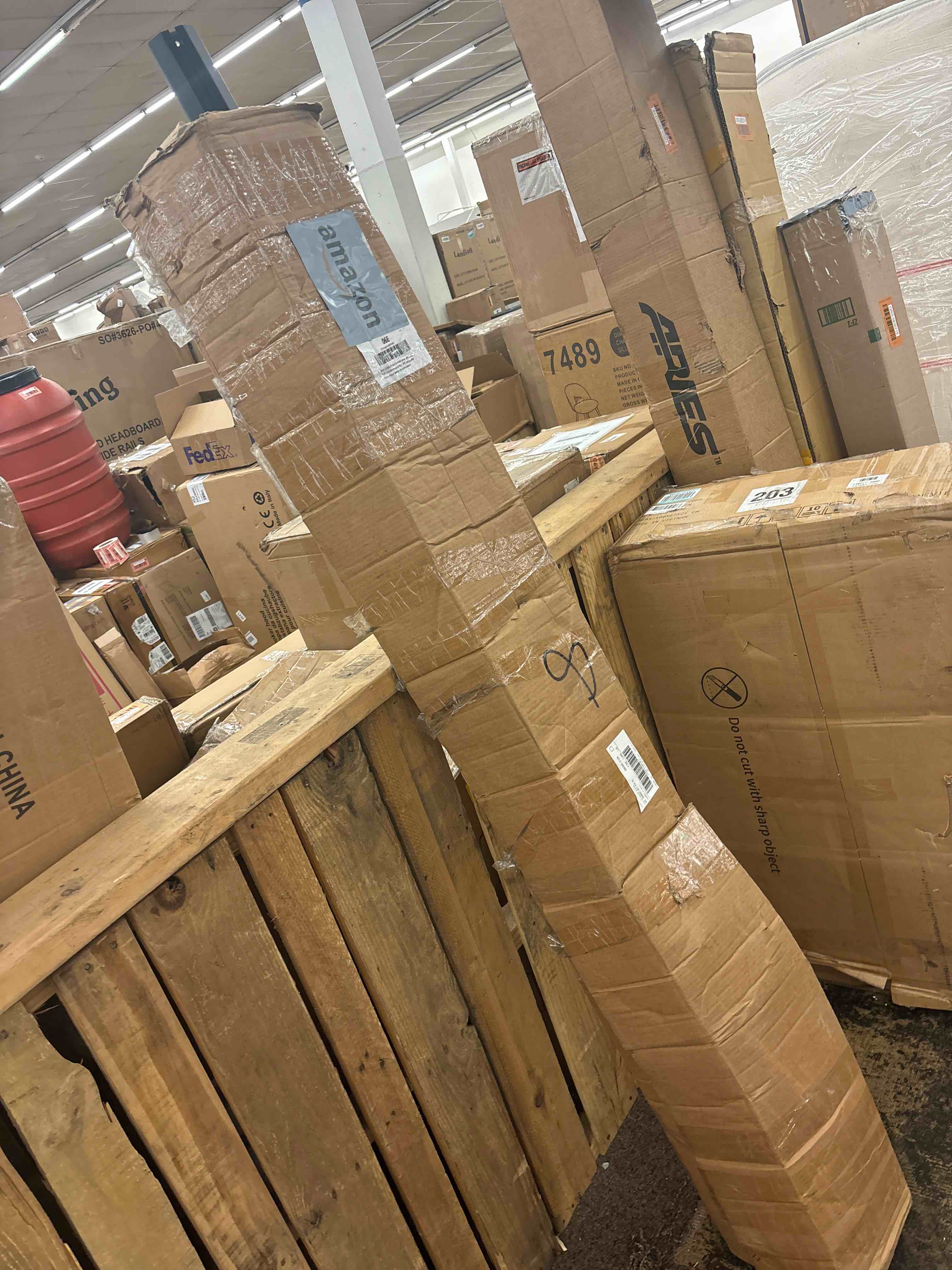 https://s3.amazonaws.com/lotting-images-prod/phillipi/ORG5830219_1721935507143.jpeg