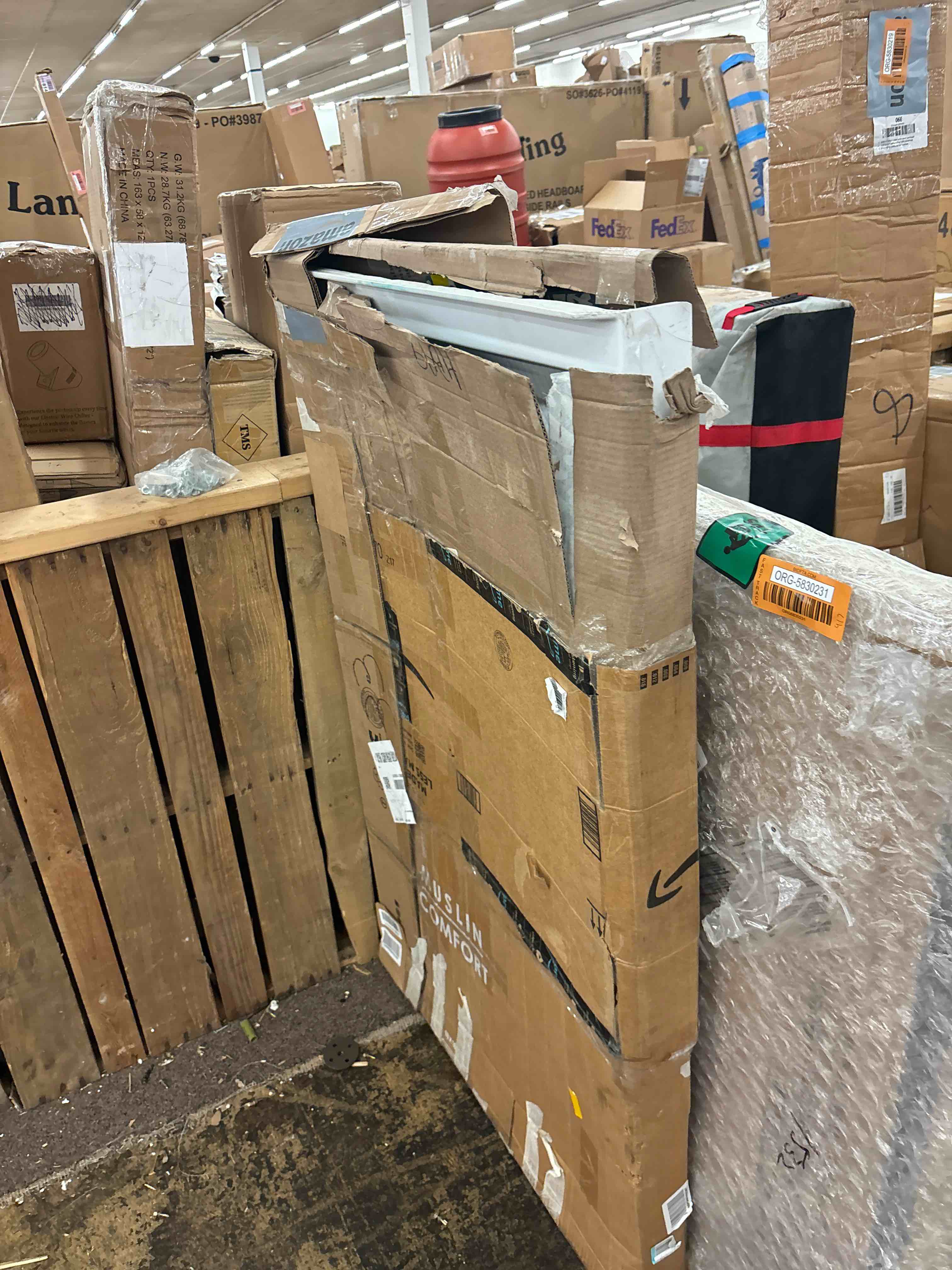 https://s3.amazonaws.com/lotting-images-prod/phillipi/ORG5830232_1721943603453.jpeg