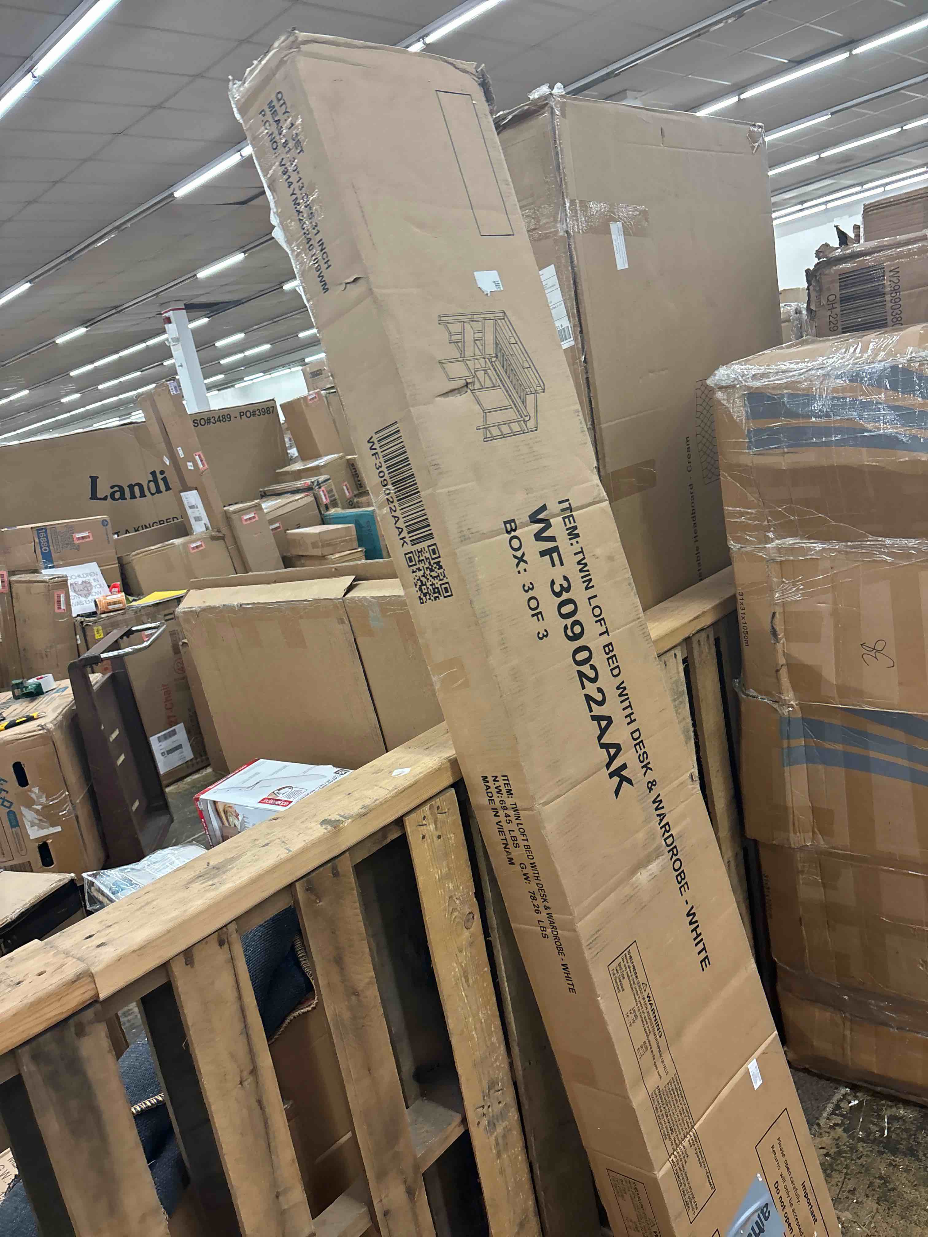 https://s3.amazonaws.com/lotting-images-prod/phillipi/ORG5830237_1721945479814.jpeg