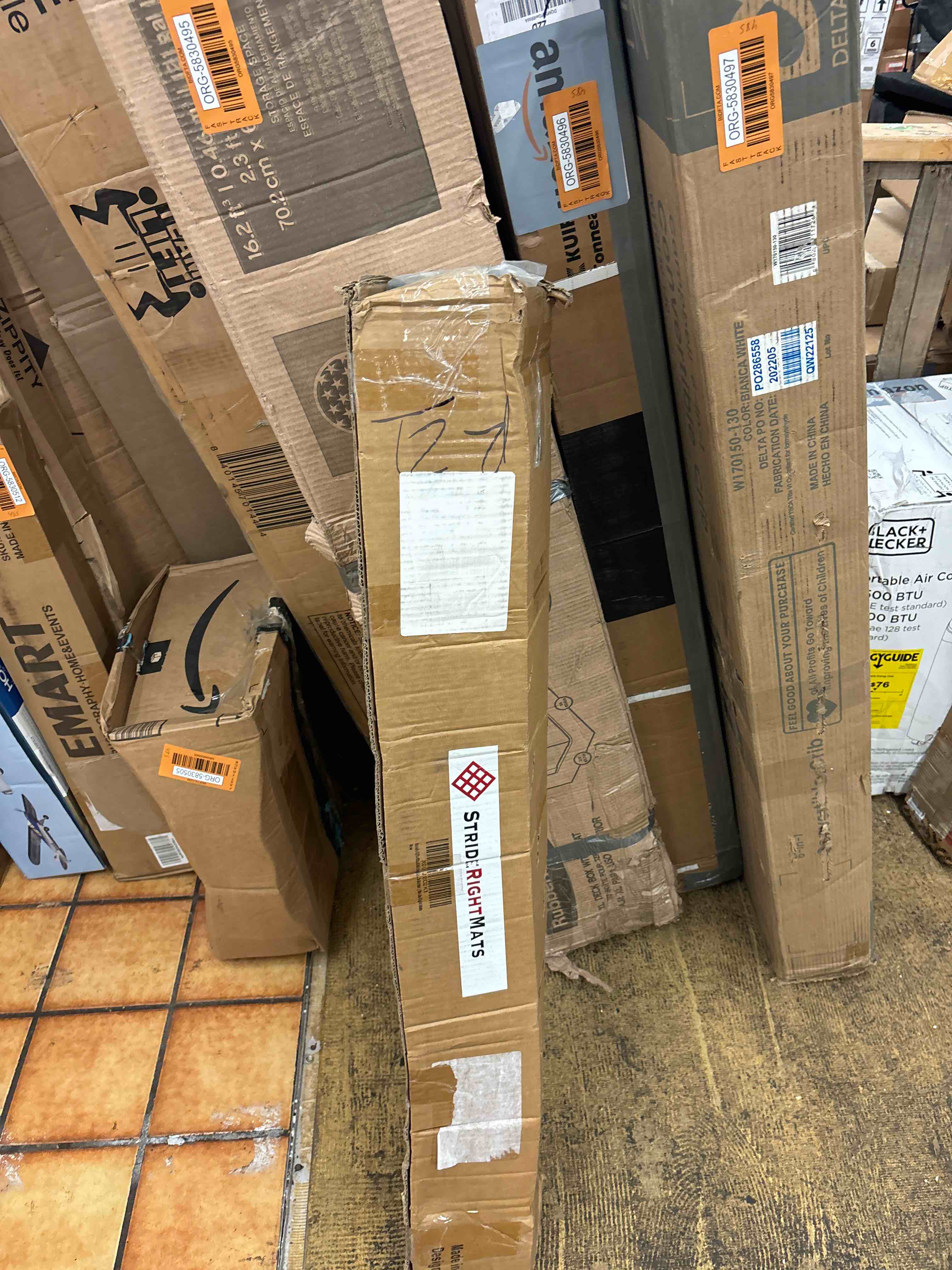 https://s3.amazonaws.com/lotting-images-prod/phillipi/ORG5830514_1722966179630.jpeg