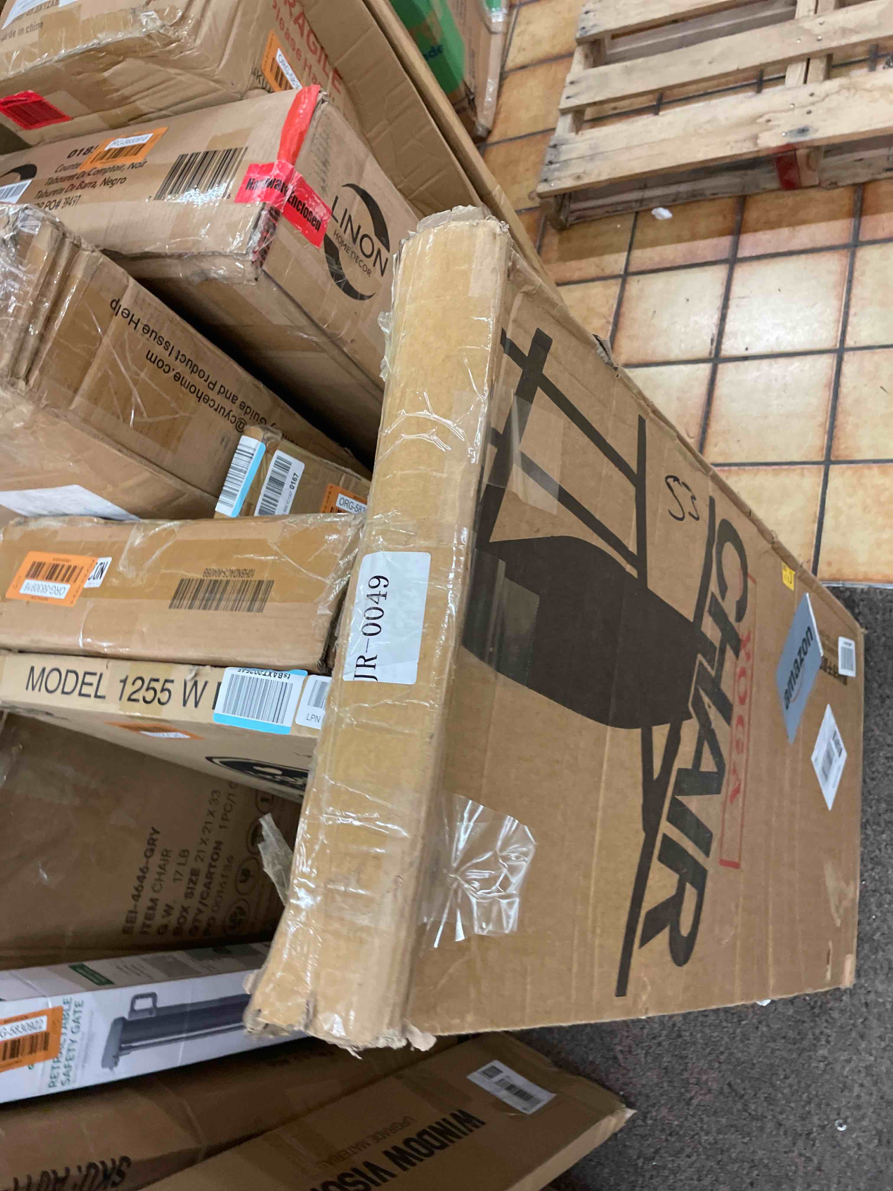 https://s3.amazonaws.com/lotting-images-prod/phillipi/ORG5830914_1724777860740.jpeg