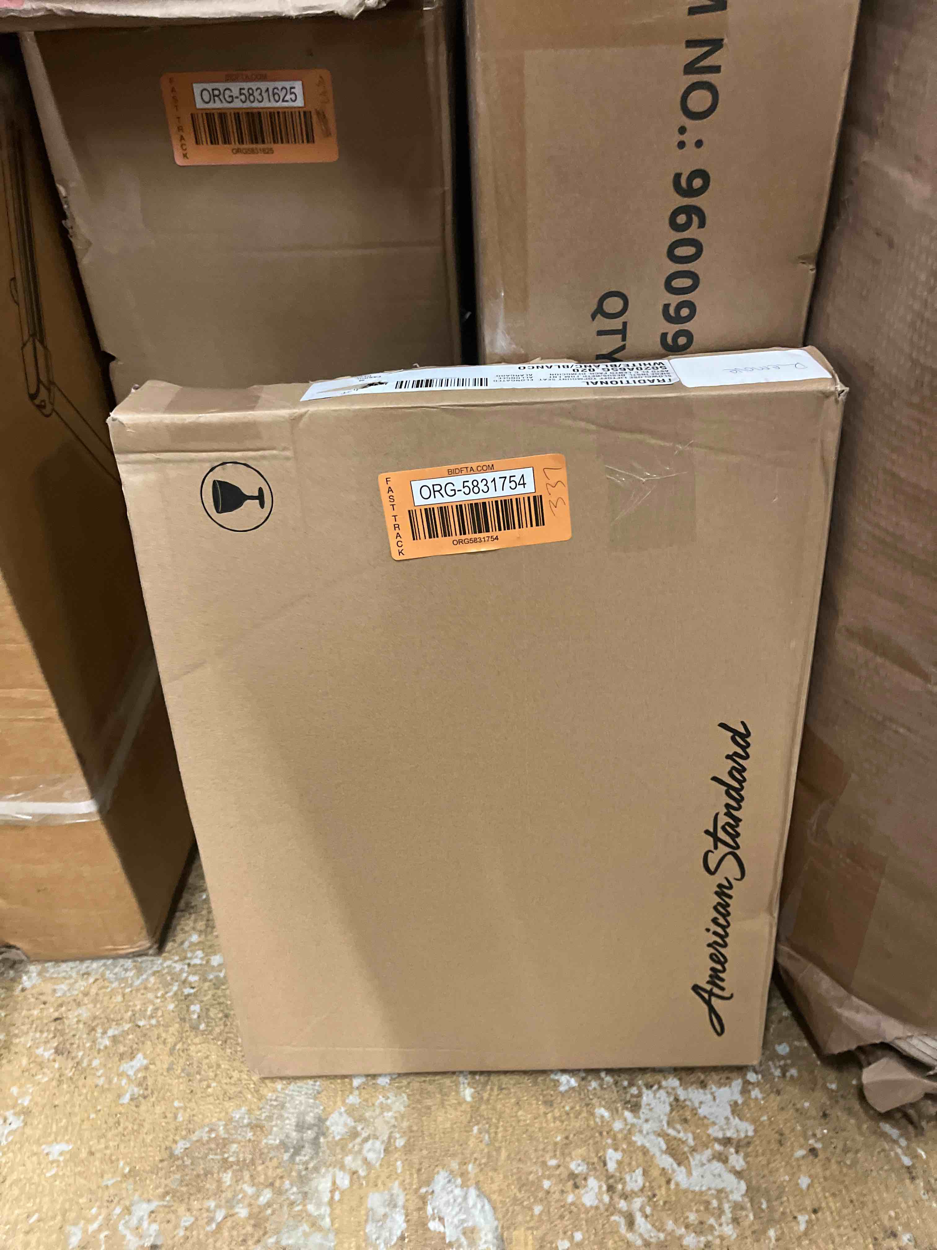 https://s3.amazonaws.com/lotting-images-prod/phillipi/ORG5831754_1721110410732.jpeg