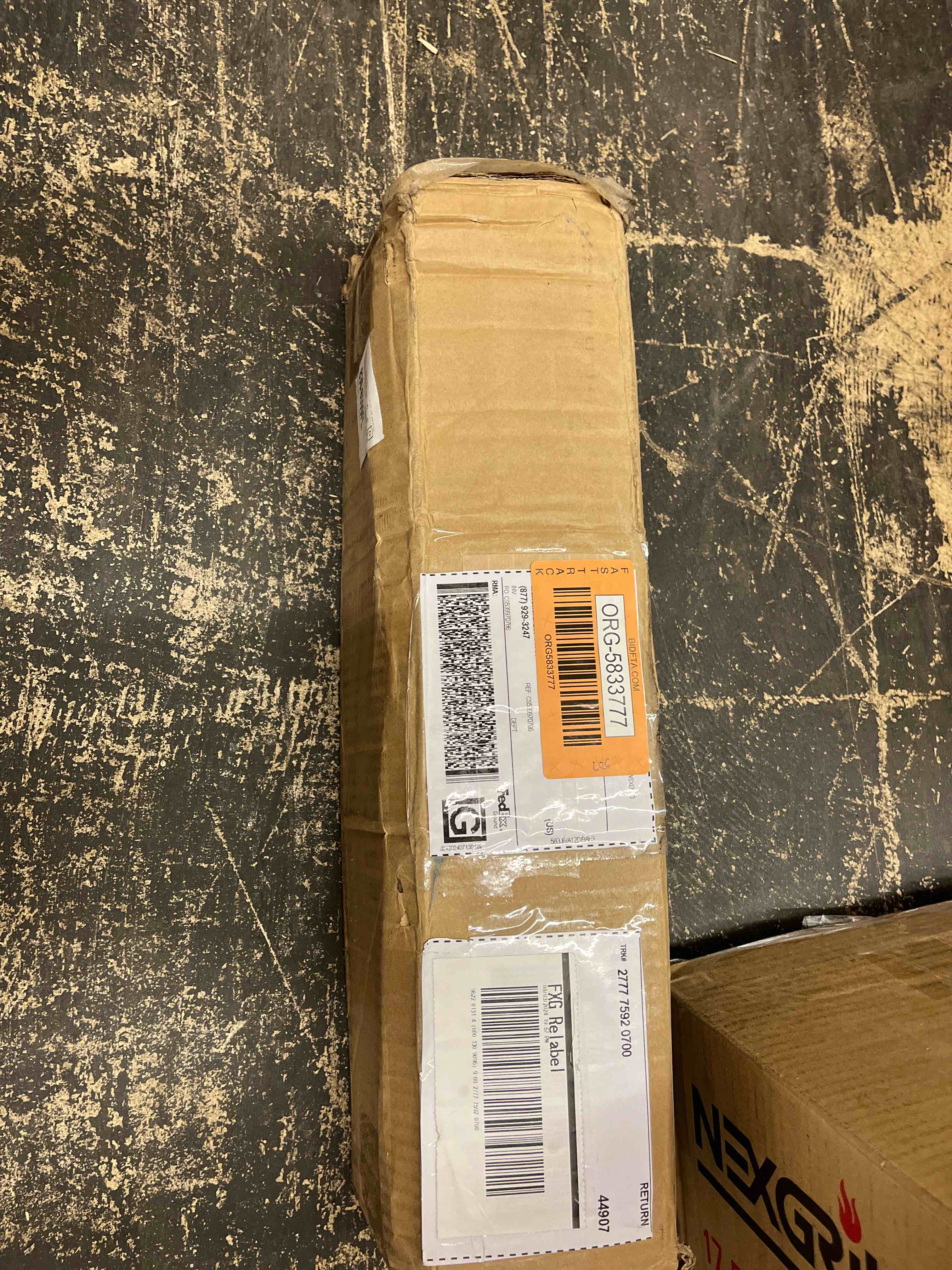 https://s3.amazonaws.com/lotting-images-prod/phillipi/ORG5833777_1723130394362.jpeg