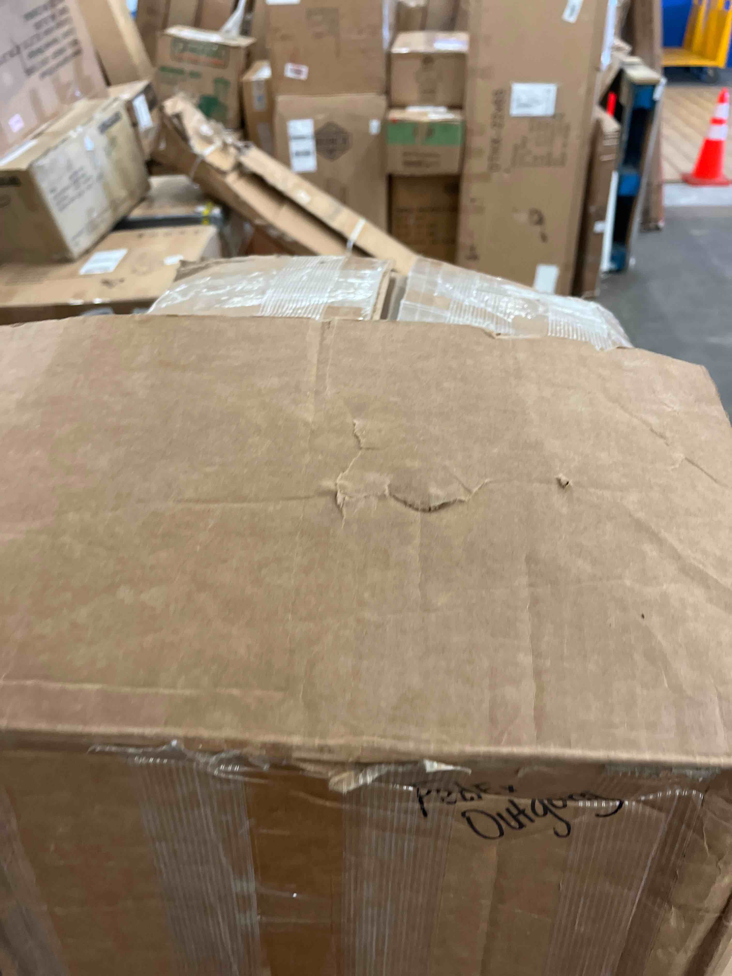 https://s3.amazonaws.com/lotting-images-prod/phillipi/ORG5835785_1717184605749.jpeg
