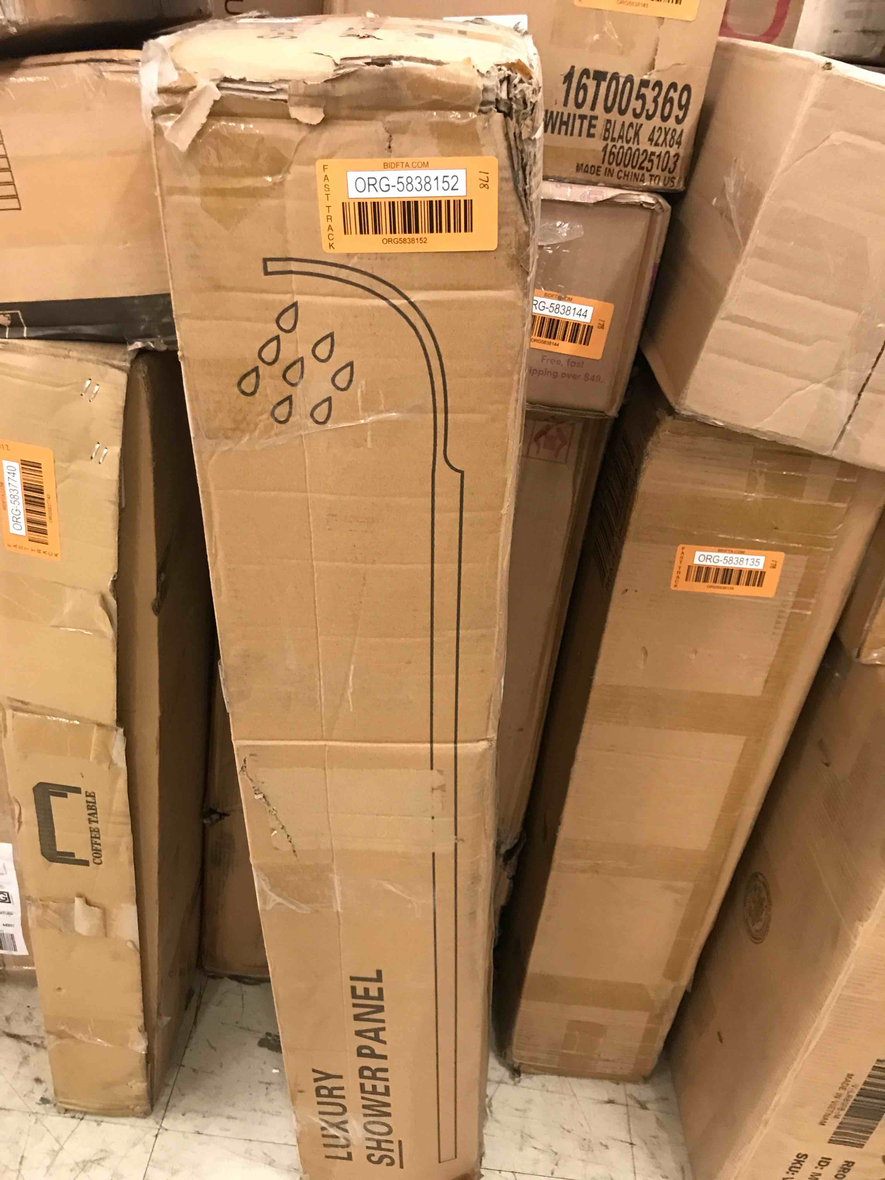 https://s3.amazonaws.com/lotting-images-prod/phillipi/ORG5838152_1718578180681.jpeg