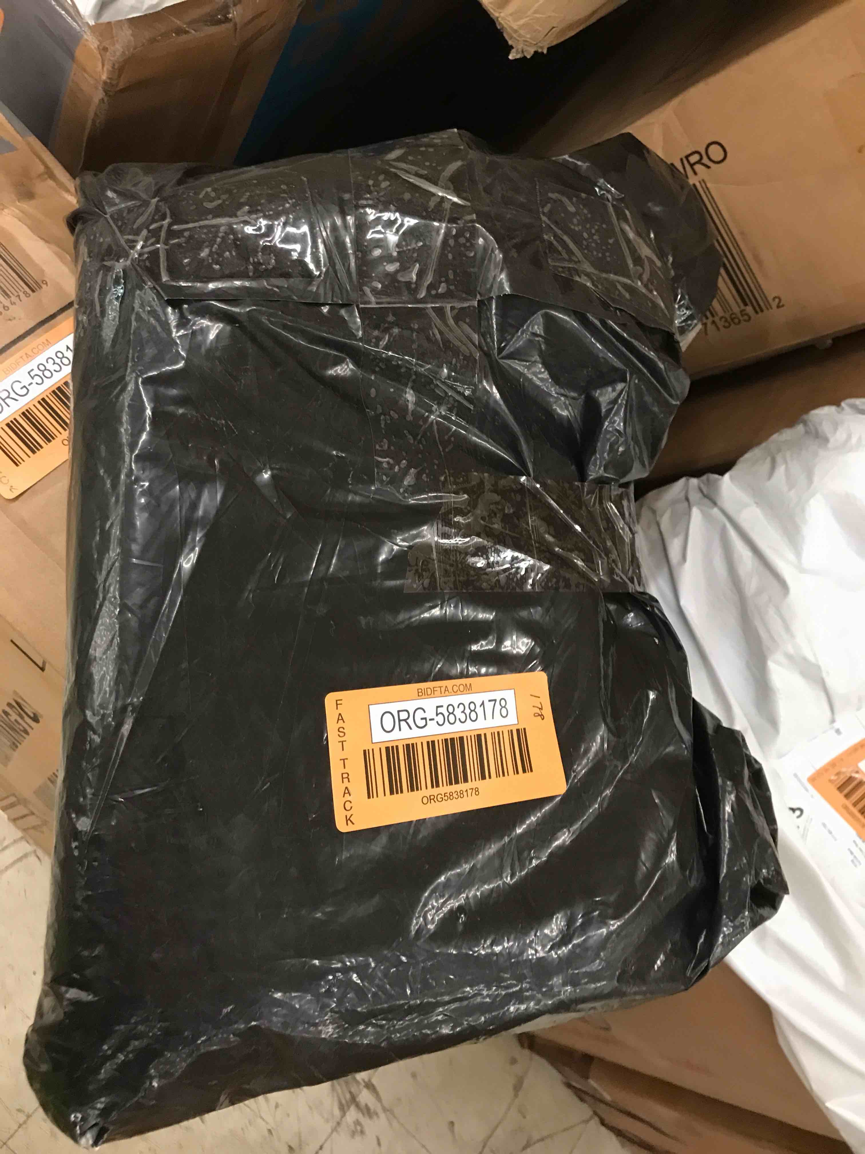 https://s3.amazonaws.com/lotting-images-prod/phillipi/ORG5838178_1718581902579.jpeg