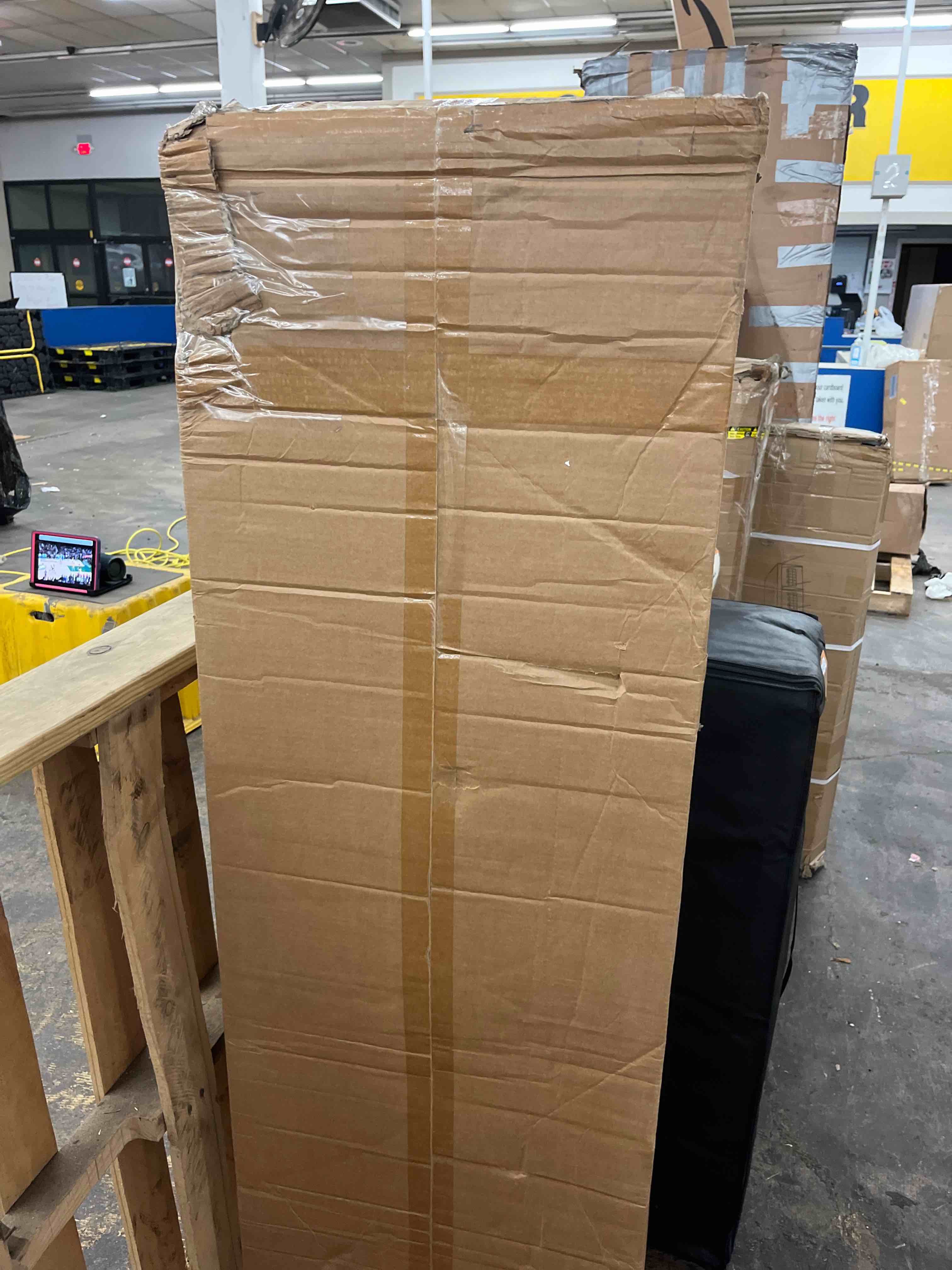 https://s3.amazonaws.com/lotting-images-prod/phillipi/ORG5839388_1714536401175.jpeg
