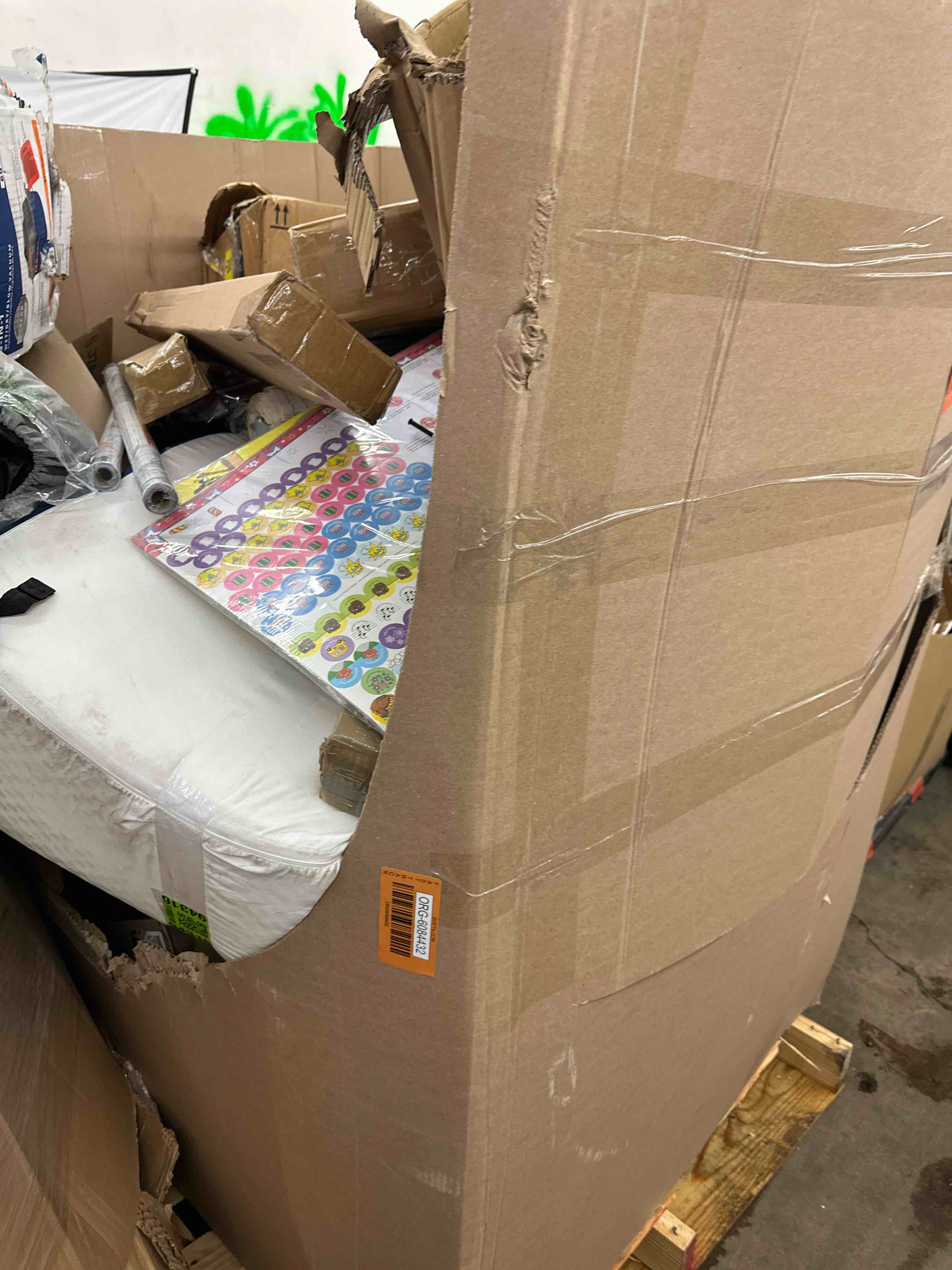 https://s3.amazonaws.com/lotting-images-prod/phillipi/ORG6084432_1731696889050.jpeg