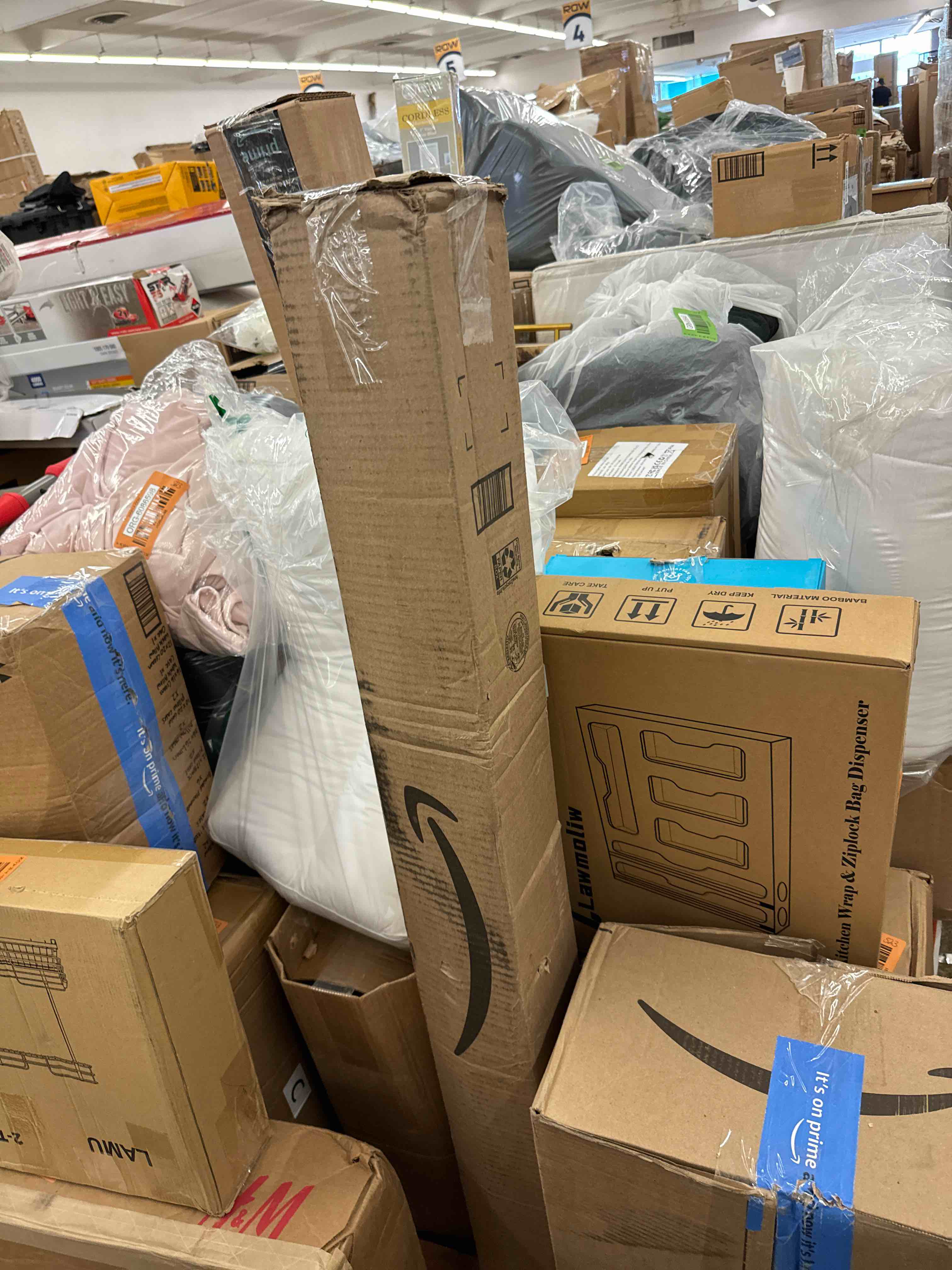 https://s3.amazonaws.com/lotting-images-prod/phillipi/ORG6086603_1716396622880.jpeg