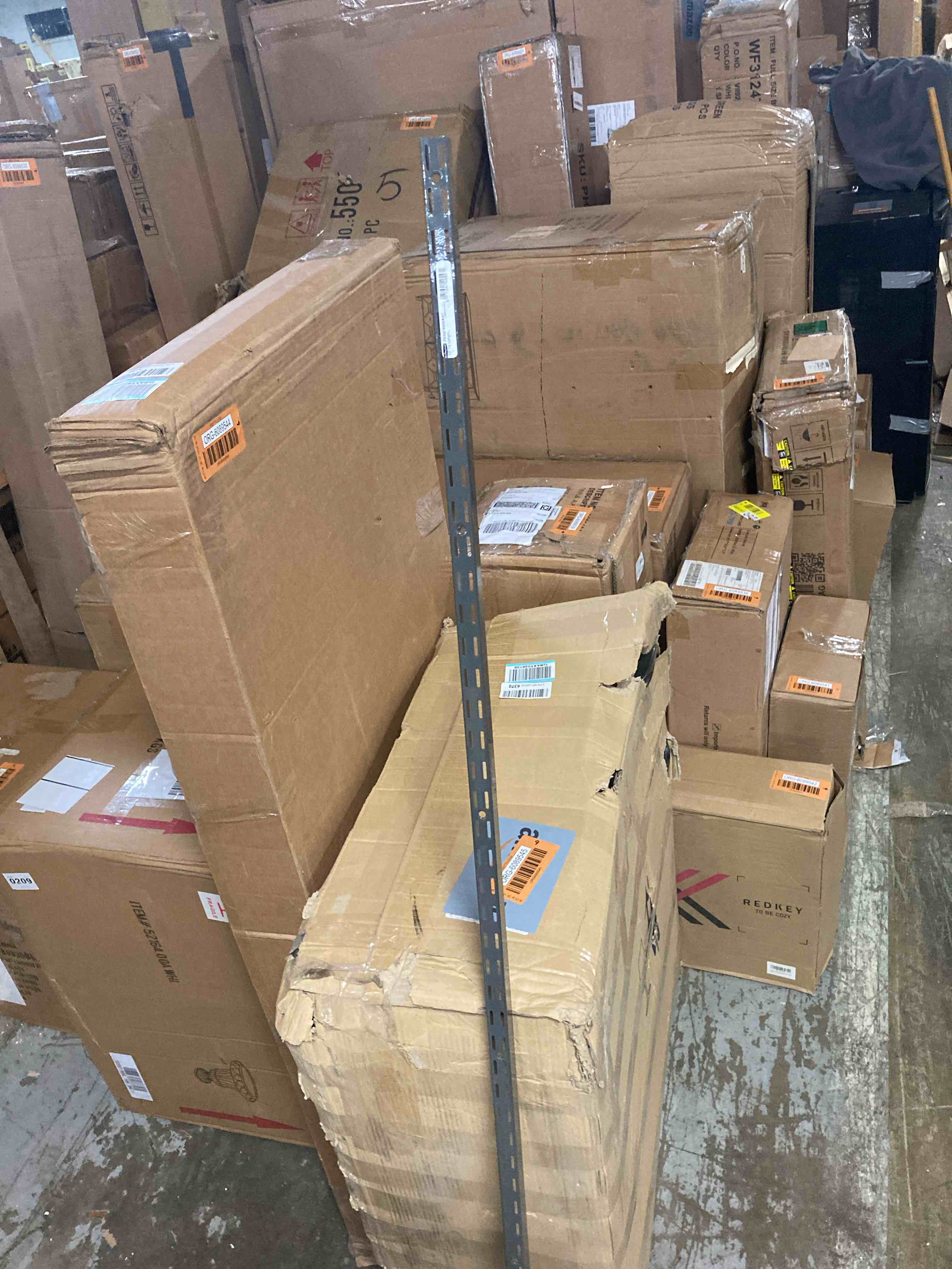 https://s3.amazonaws.com/lotting-images-prod/phillipi/ORG6089546_1714773284377.jpeg