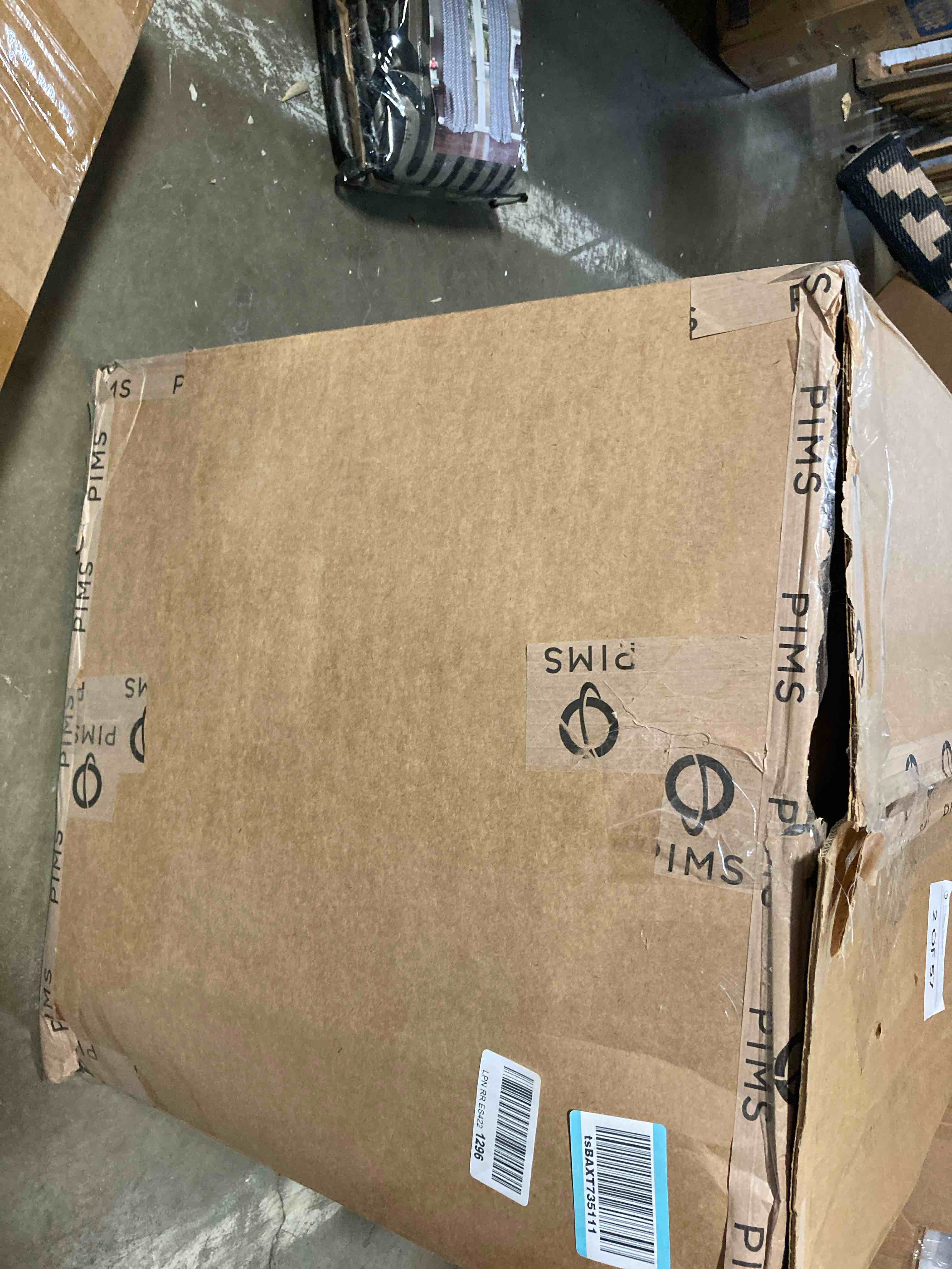 https://s3.amazonaws.com/lotting-images-prod/phillipi/ORG6089592_1715204571392.jpeg