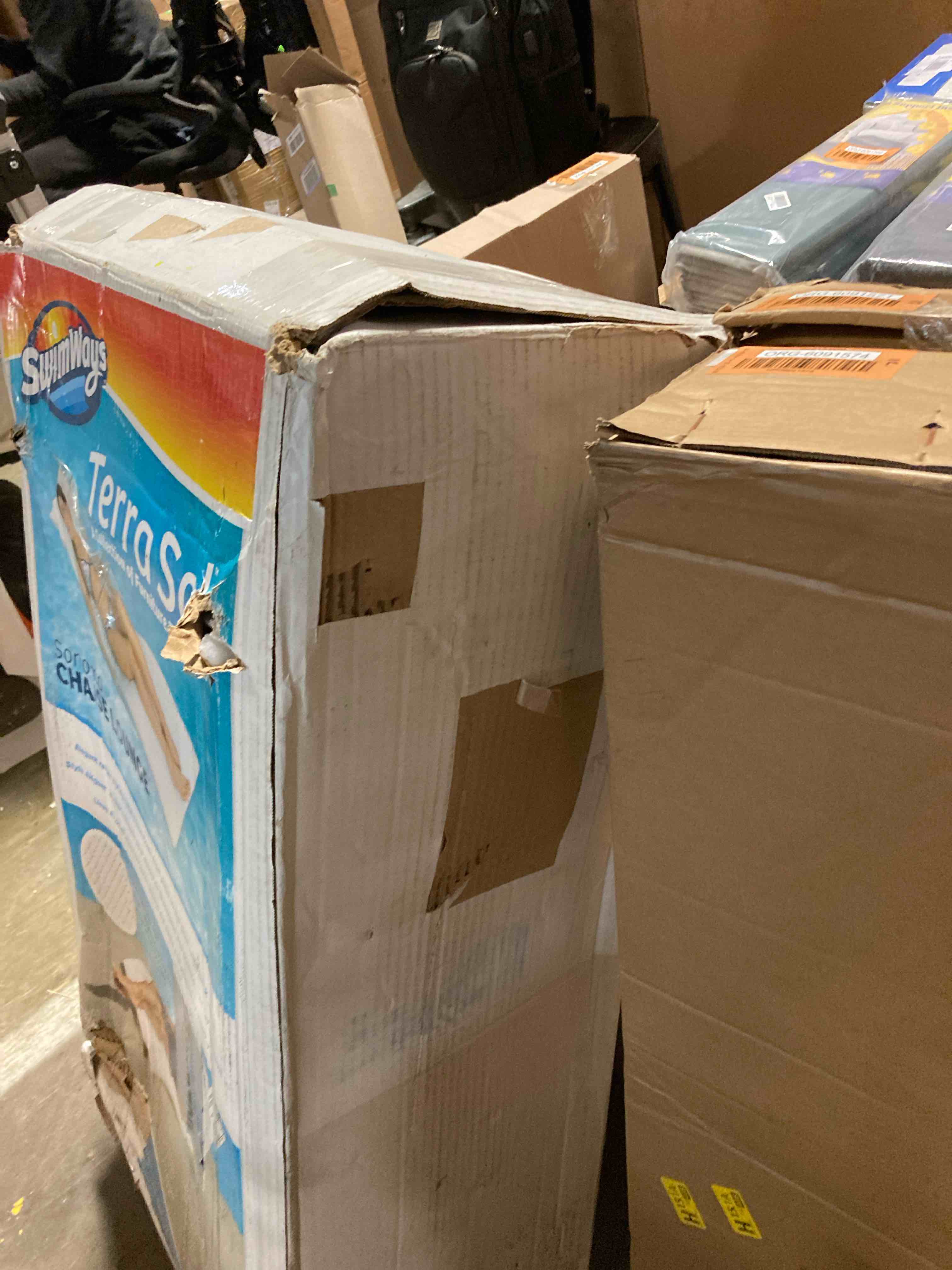 https://s3.amazonaws.com/lotting-images-prod/phillipi/ORG6091576_1711124531621.jpeg