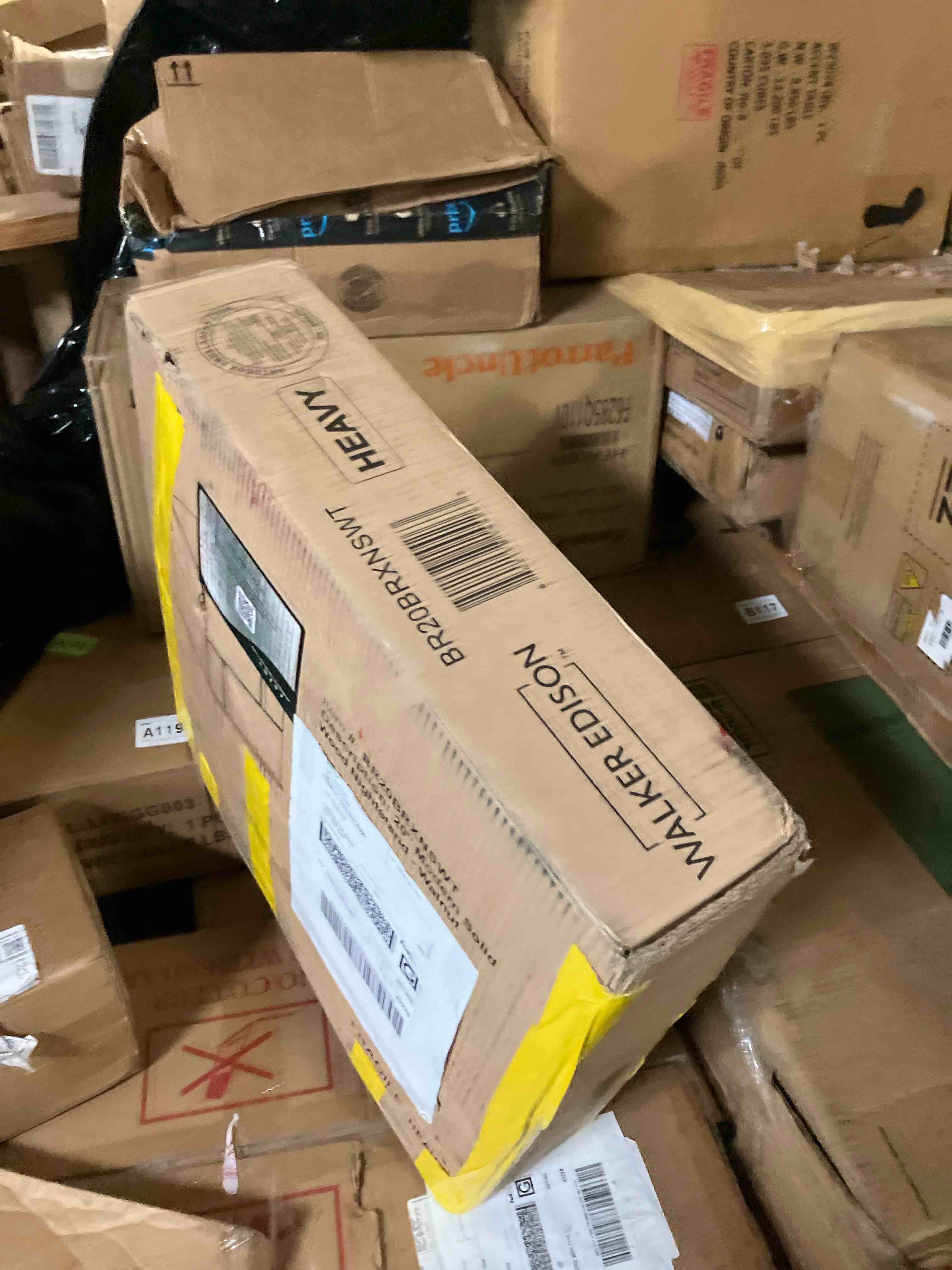https://s3.amazonaws.com/lotting-images-prod/phillipi/ORG6445610_1720551556085.jpeg