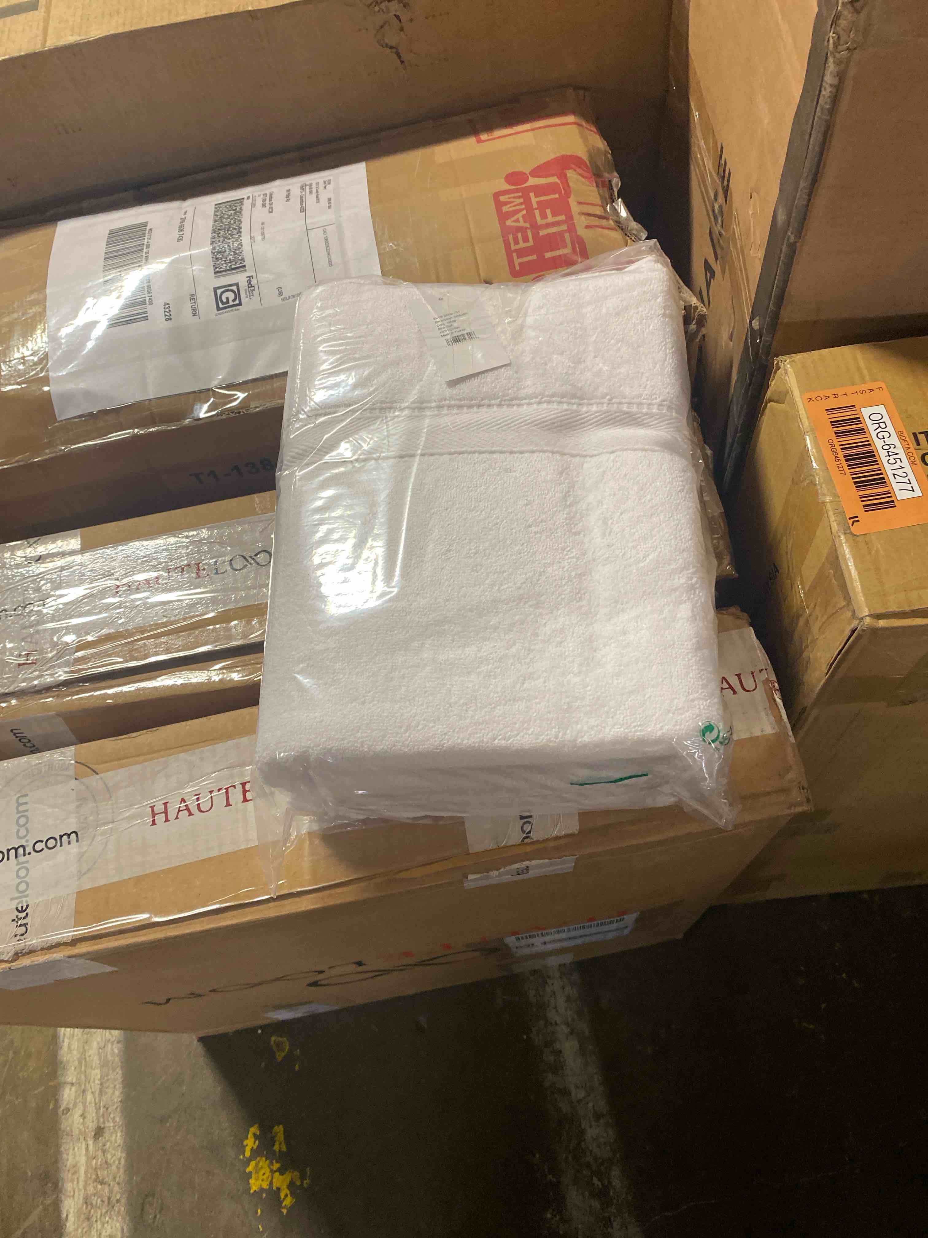 https://s3.amazonaws.com/lotting-images-prod/phillipi/ORG6451286_1722007338257.jpeg