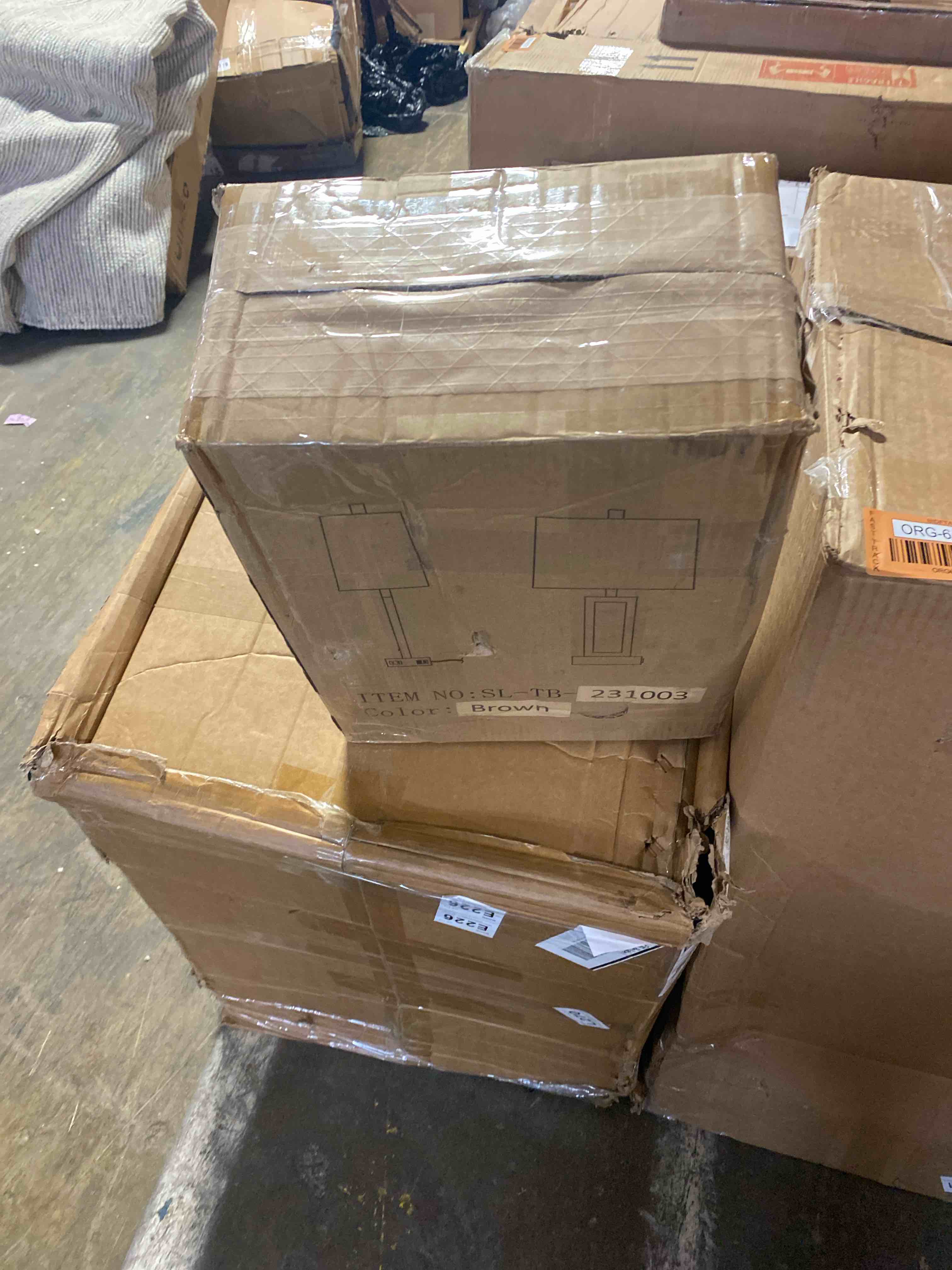 https://s3.amazonaws.com/lotting-images-prod/phillipi/ORG6451301_1722010667129.jpeg