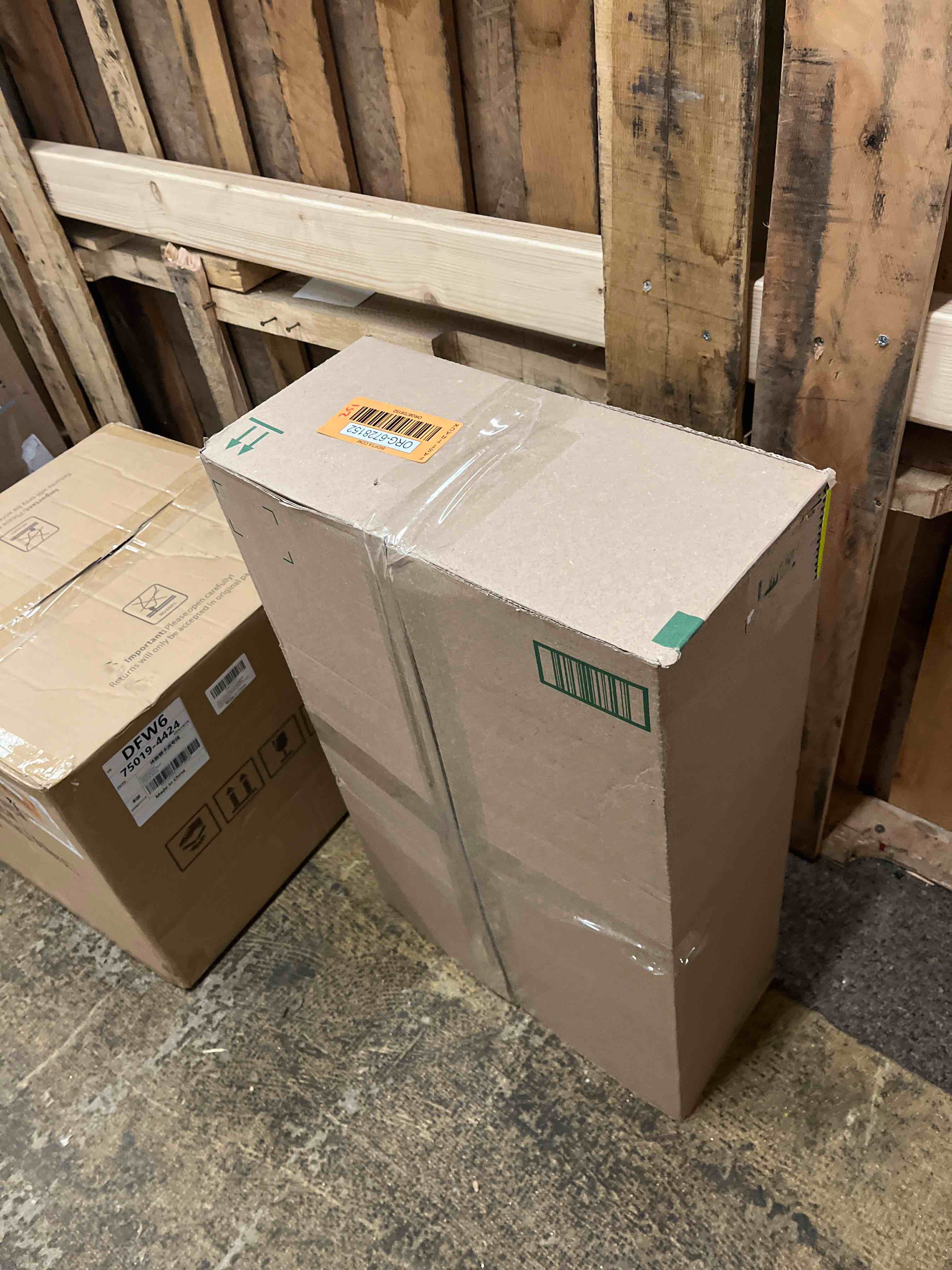 https://s3.amazonaws.com/lotting-images-prod/phillipi/ORG6728152_1739221411767.jpeg