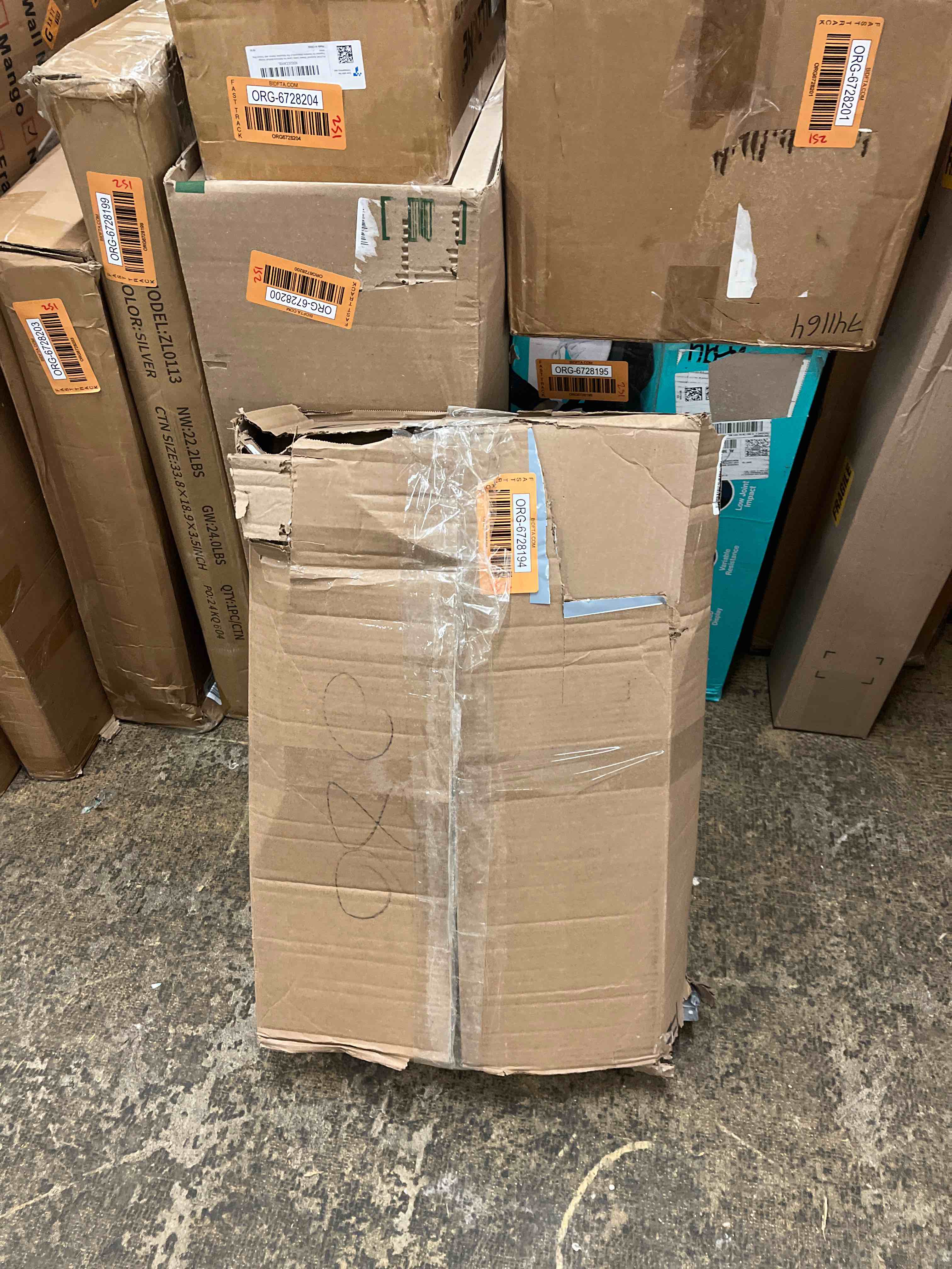 https://s3.amazonaws.com/lotting-images-prod/phillipi/ORG6728194_1739225247056.jpeg