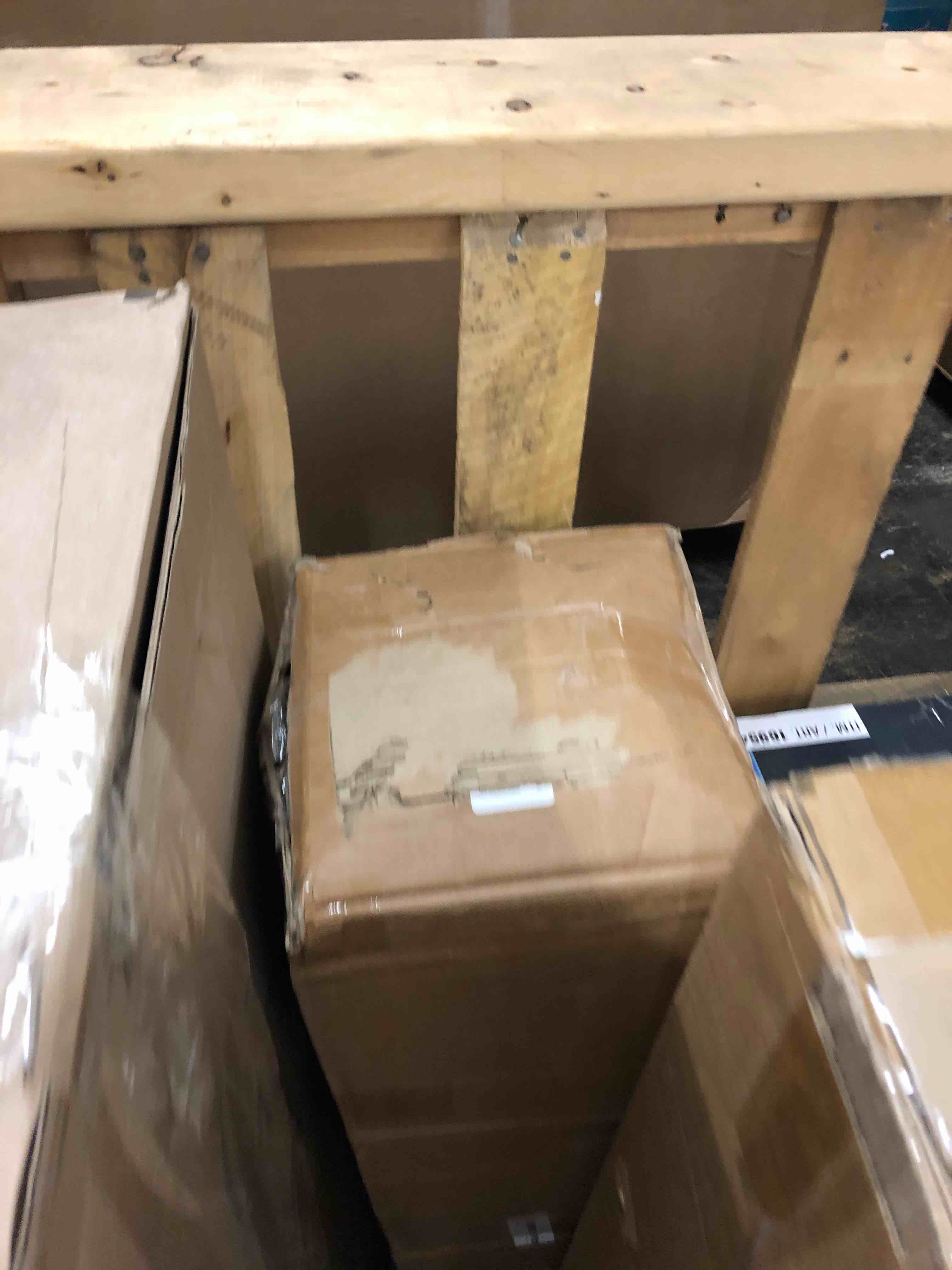 https://s3.amazonaws.com/lotting-images-prod/phillipi/ORG6728645_1739833813661.jpeg