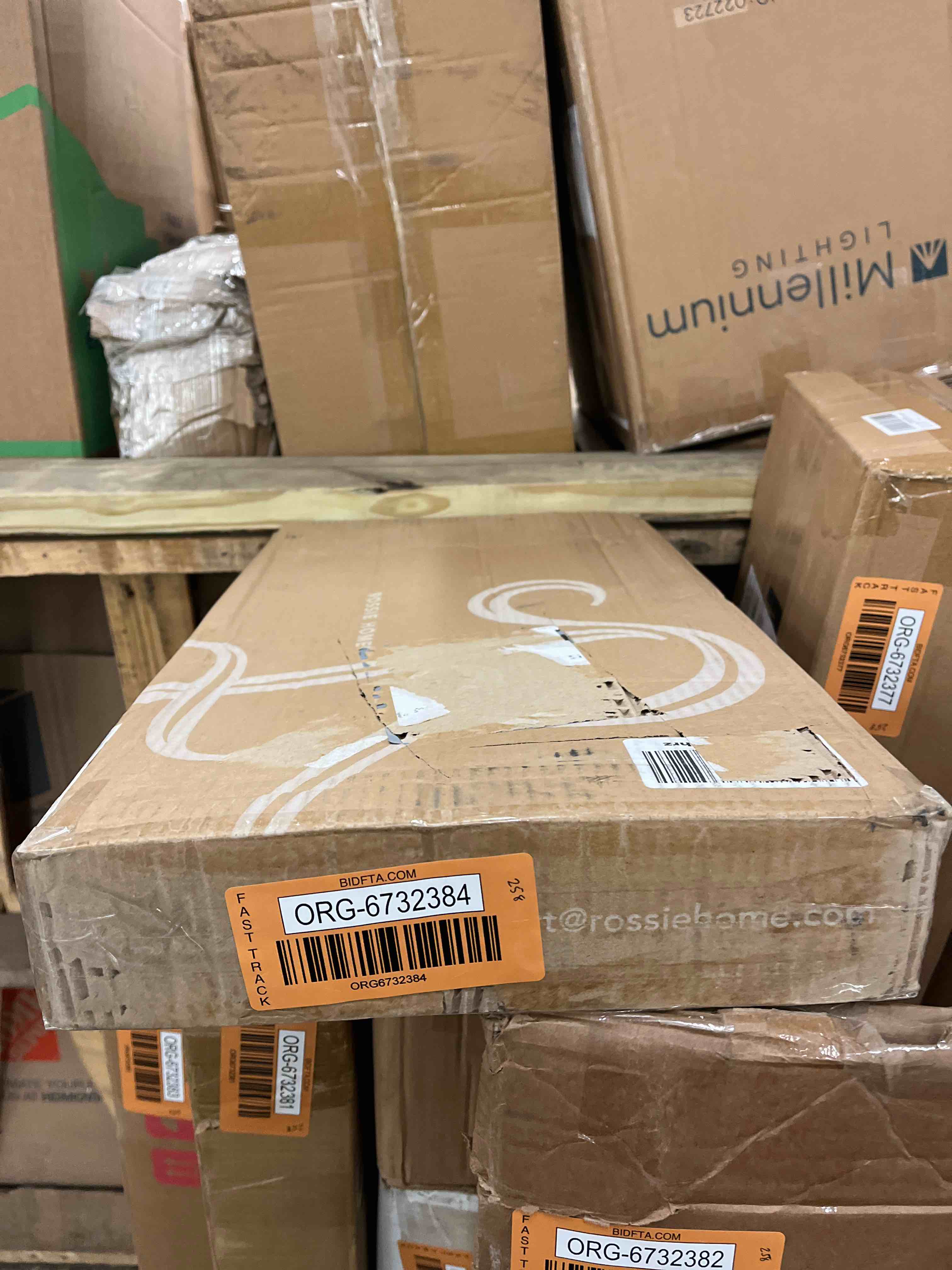 https://s3.amazonaws.com/lotting-images-prod/phillipi/ORG6732384_1739295079334.jpeg